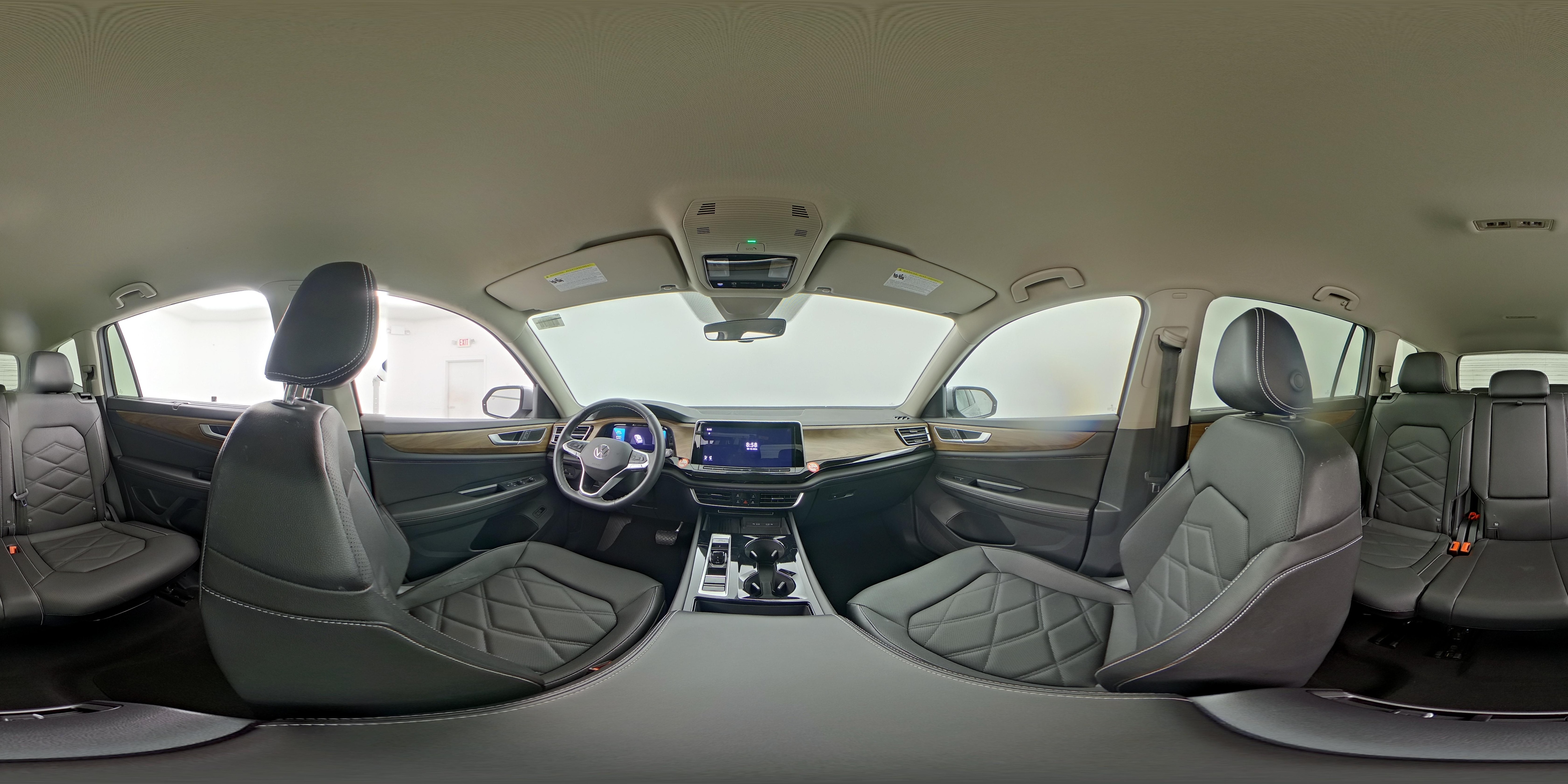 2025 Volkswagen Atlas SE w/Tech - Photo 25