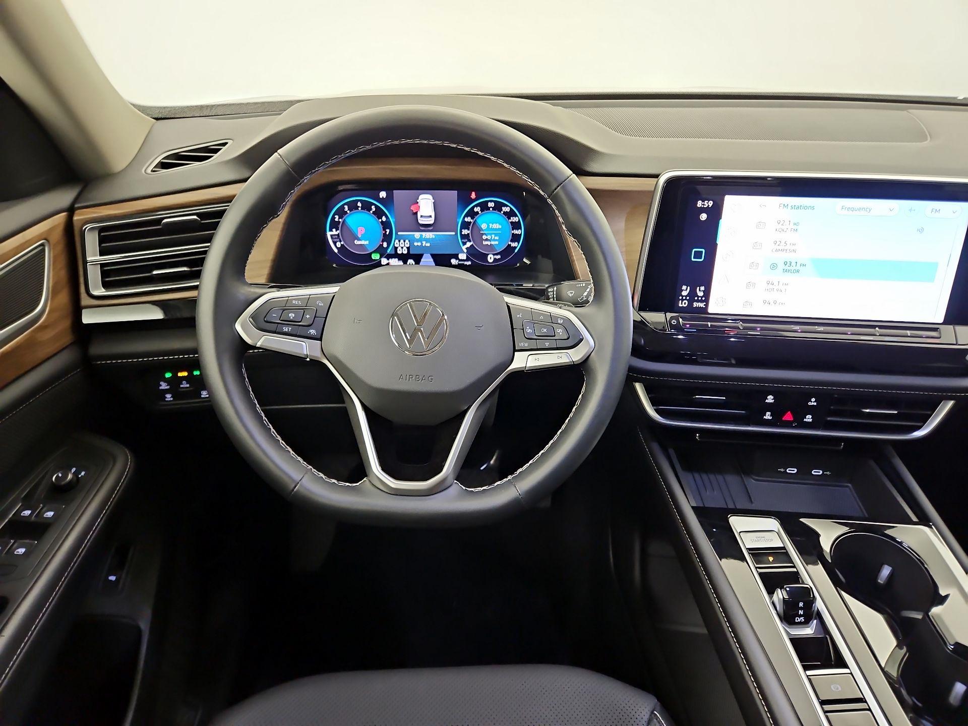 Thumbnail: 2025 Volkswagen Atlas - 10