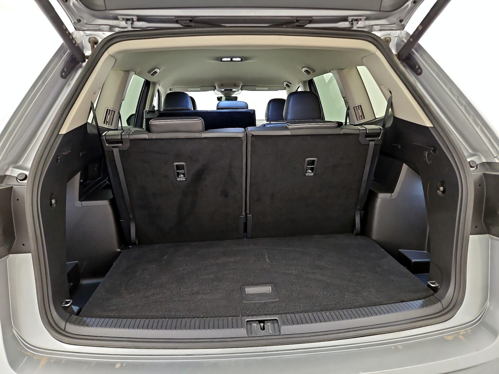 2025 Volkswagen Atlas SE w/Tech - Photo 22