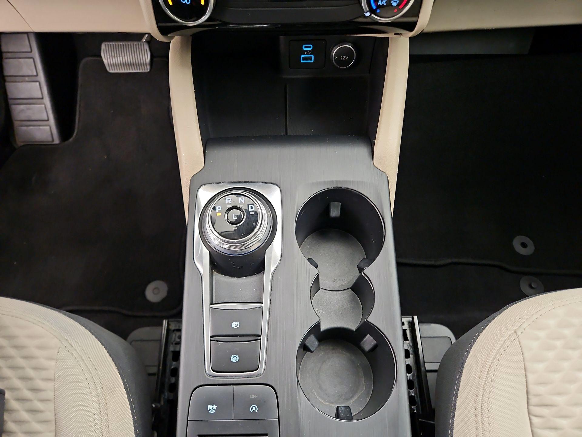 Thumbnail: 2021 Ford Escape - 17