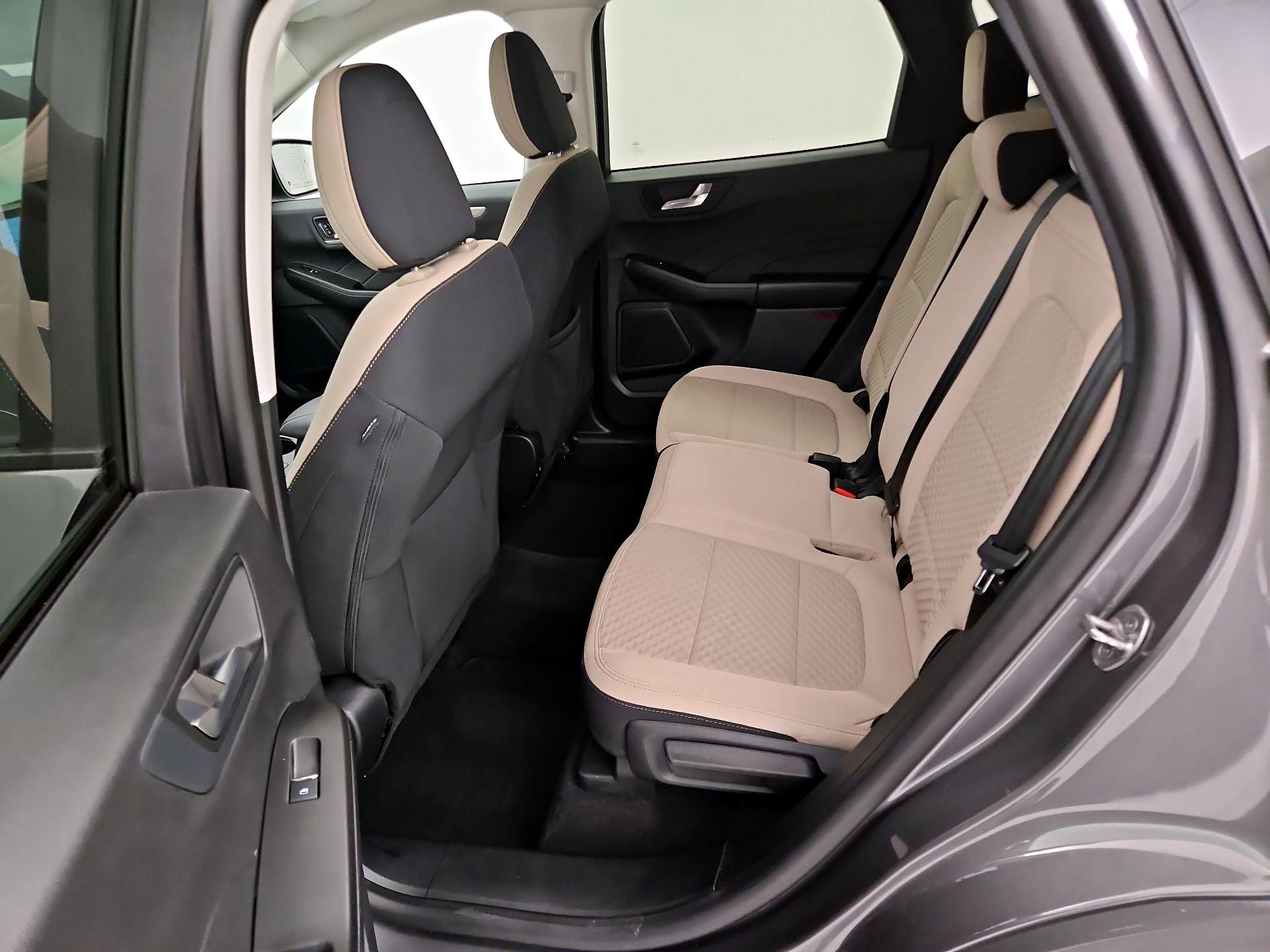Thumbnail: 2021 Ford Escape - 19