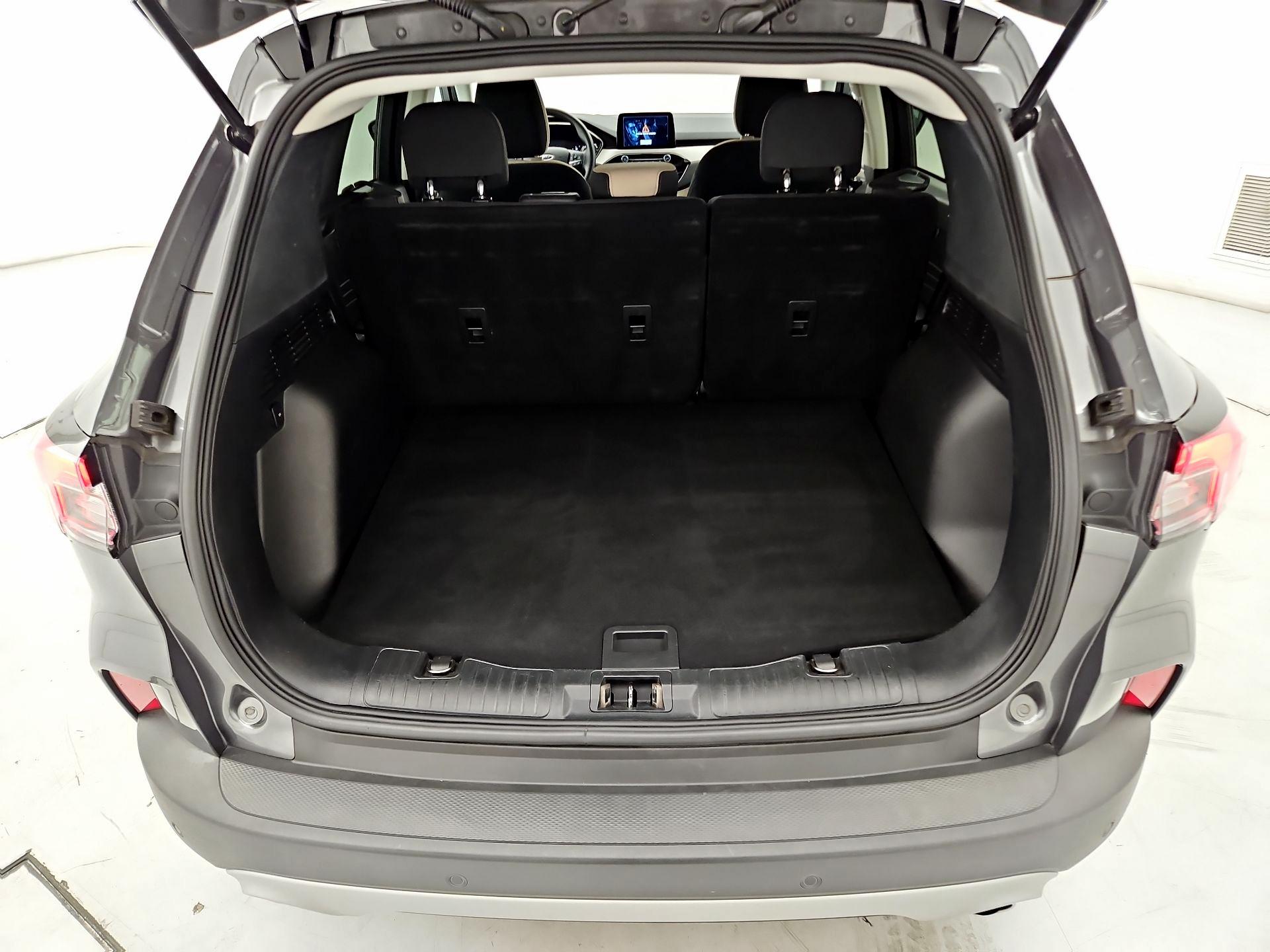 Thumbnail: 2021 Ford Escape - 20