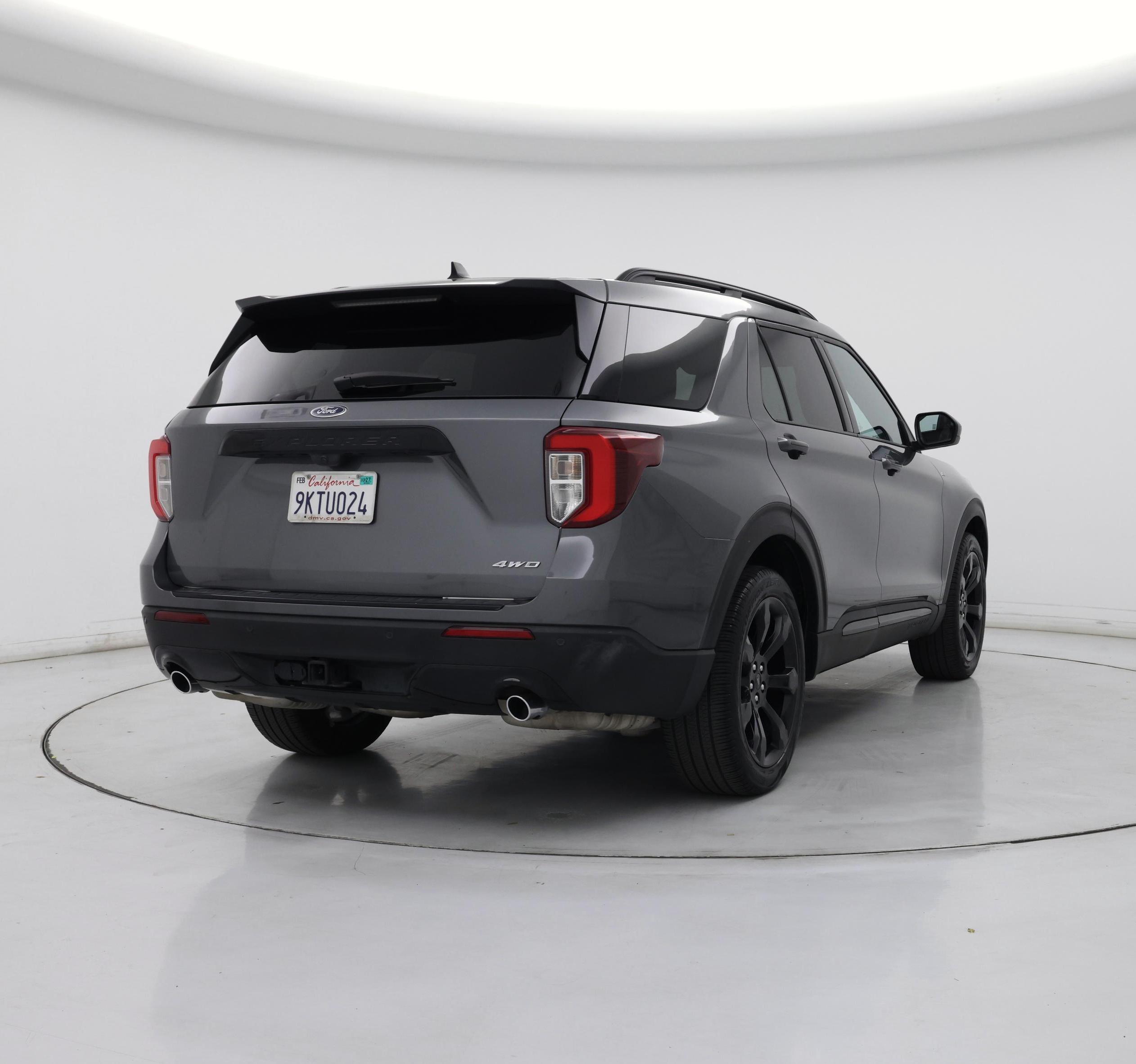 Thumbnail: 2023 Ford Explorer - 8