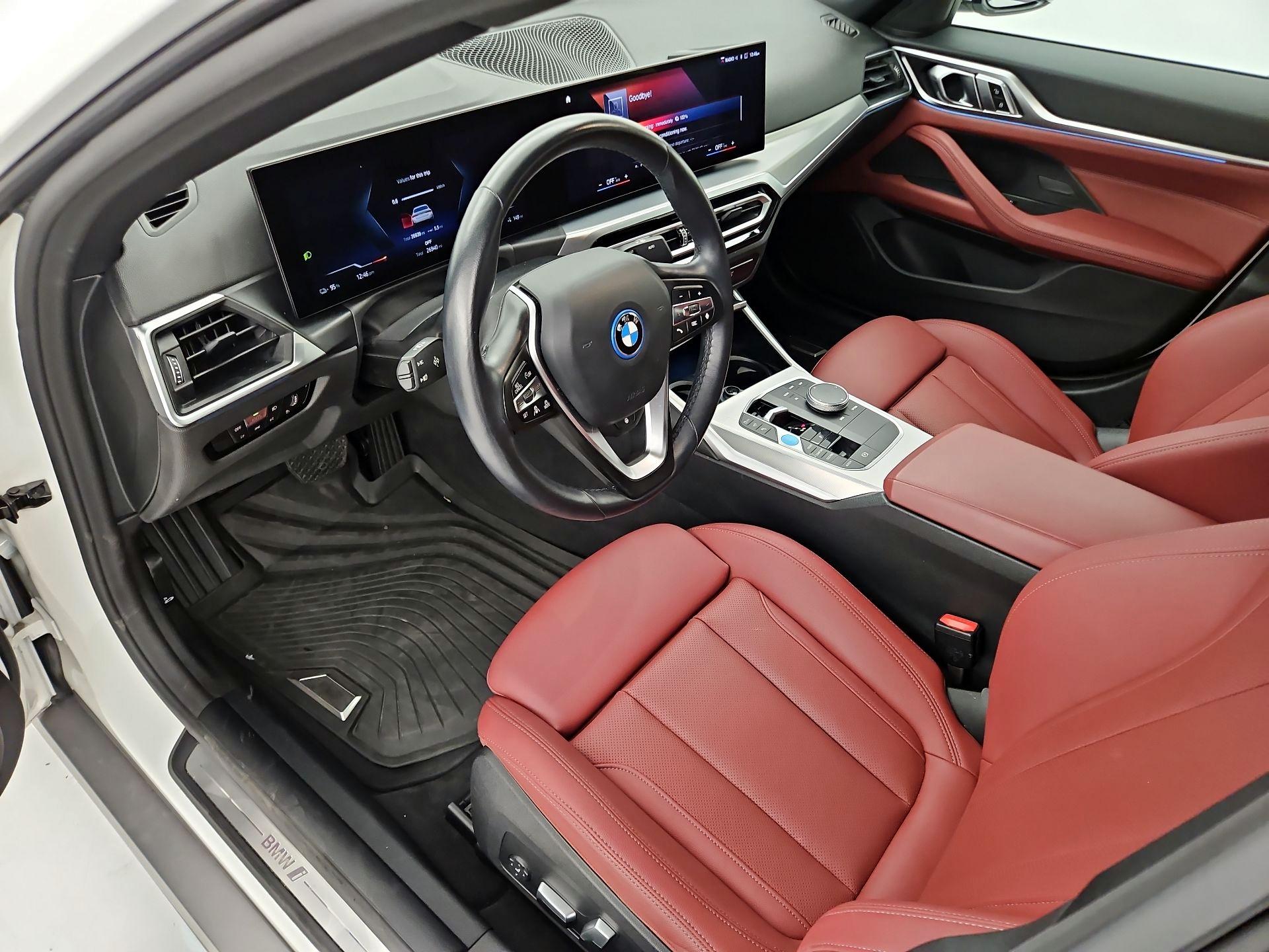Thumbnail: 2023 BMW i4 - 11