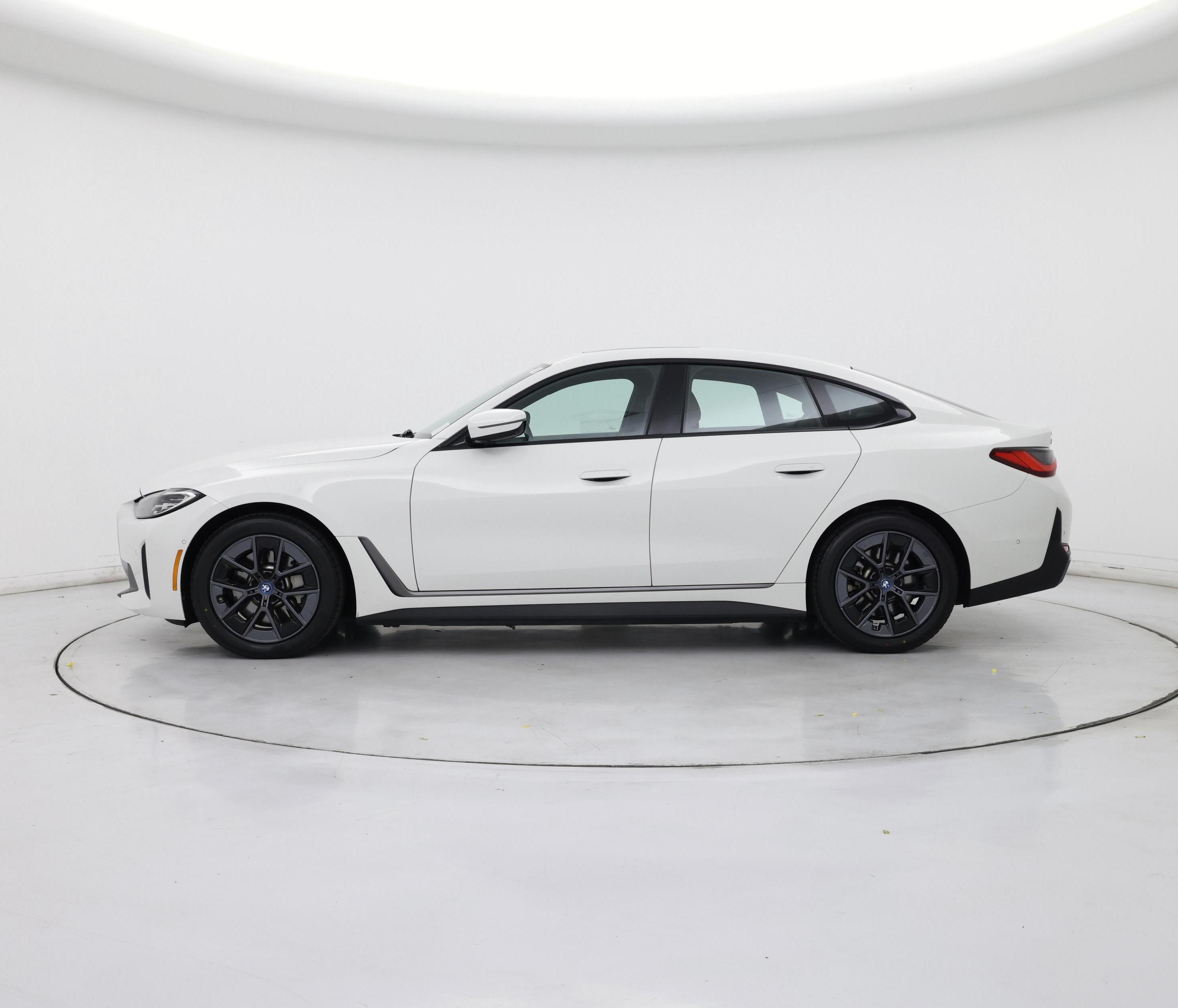 Thumbnail: 2023 BMW i4 - 3