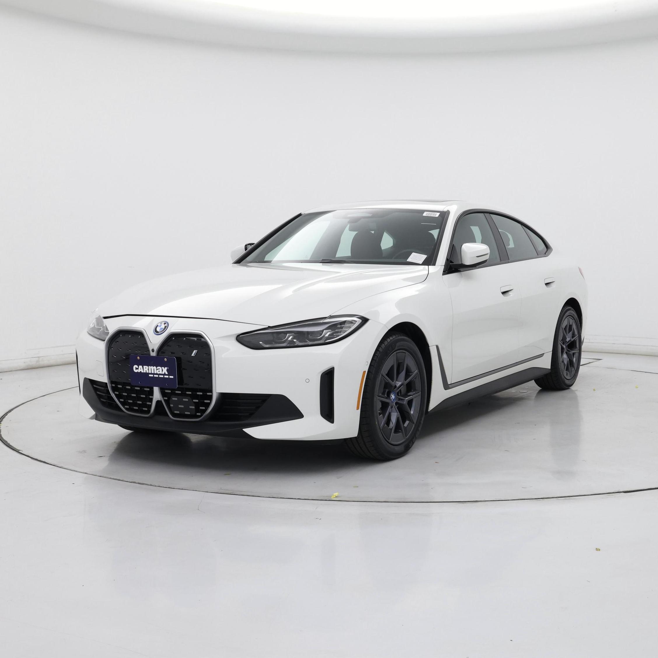 Thumbnail: 2023 BMW i4 - 4