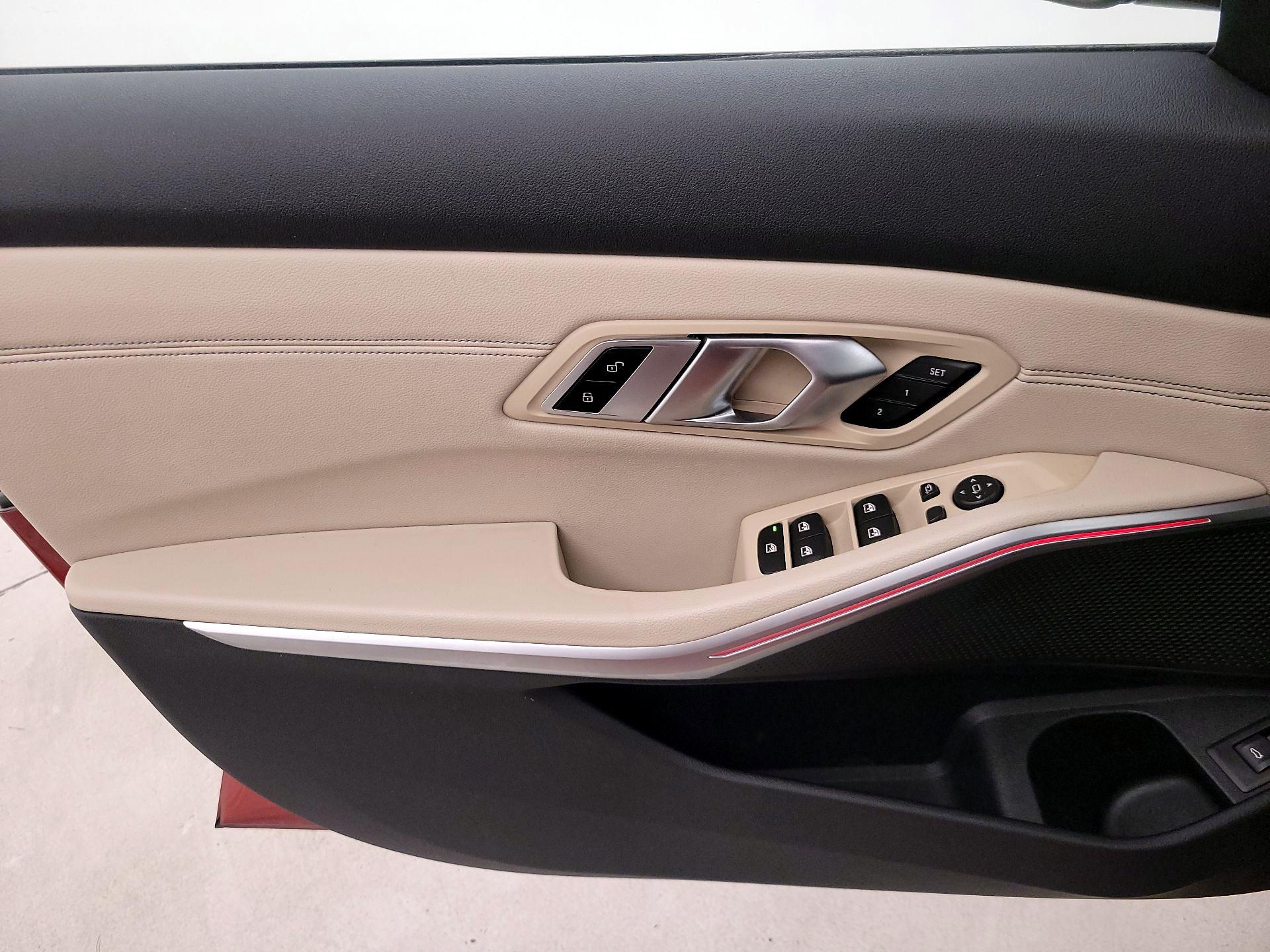 Thumbnail: 2020 BMW 3 Series - 12