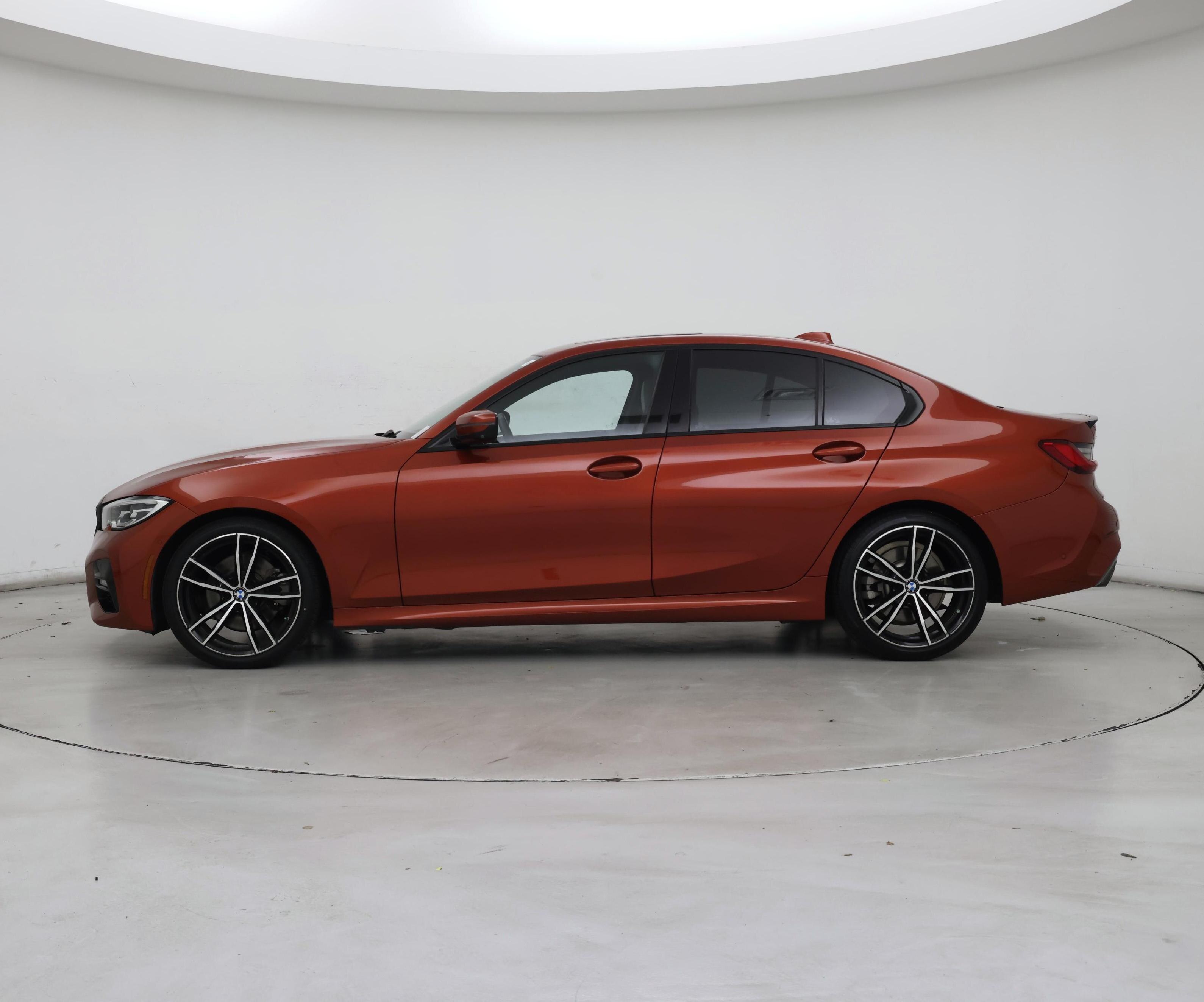 Thumbnail: 2020 BMW 3 Series - 3