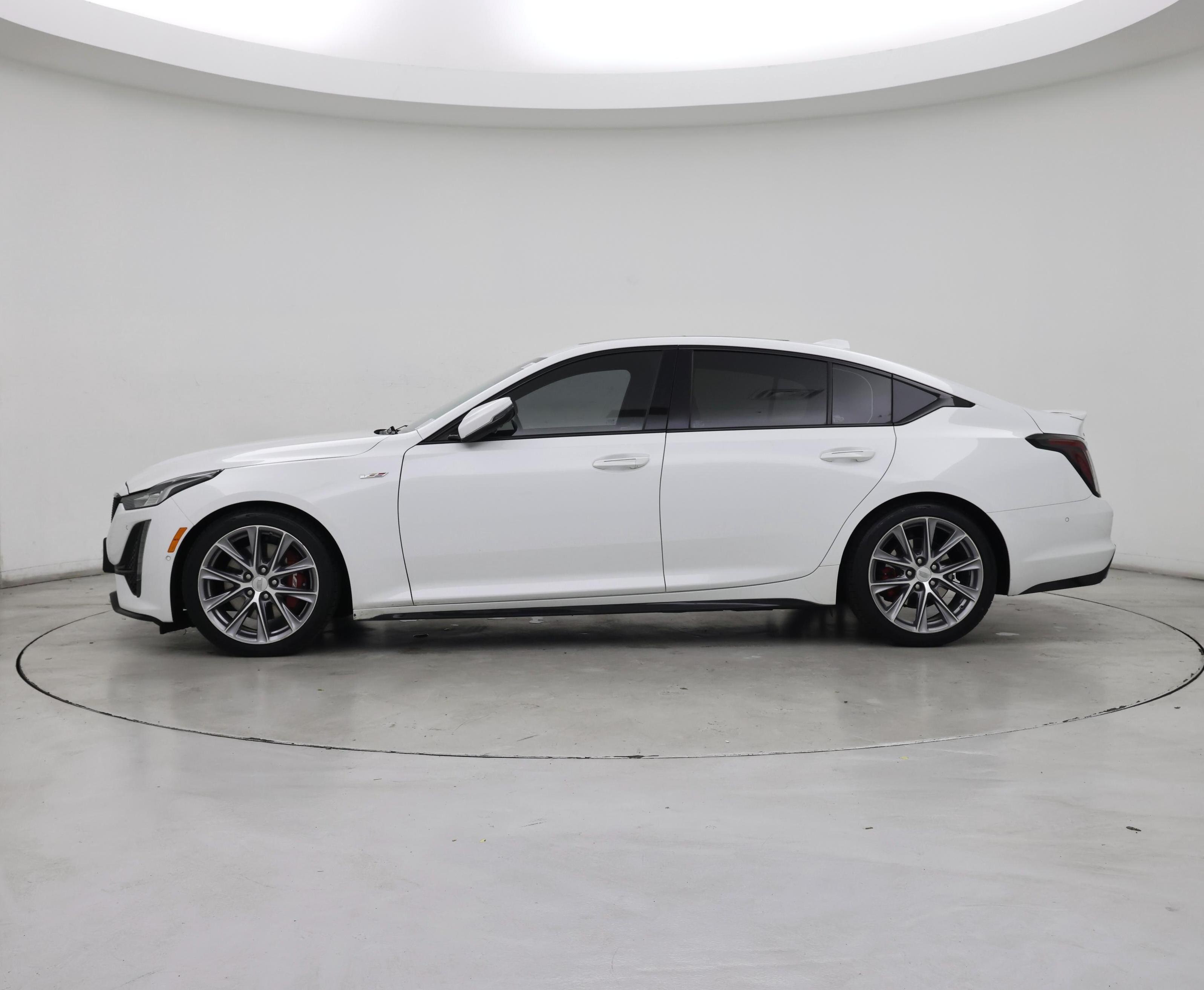 Thumbnail: 2023 Cadillac CT5 - 3