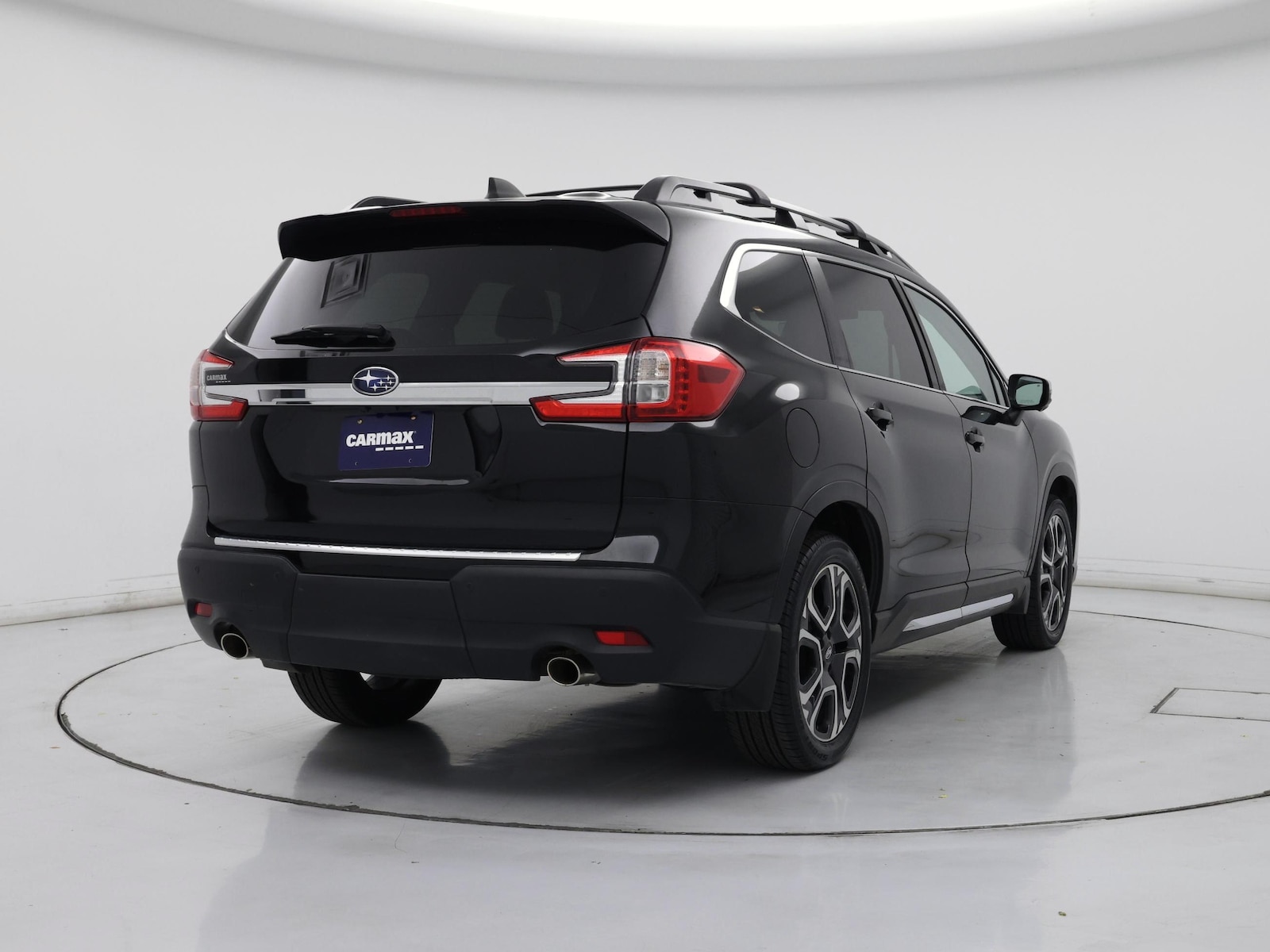 2023 Subaru Ascent Limited - Photo 9