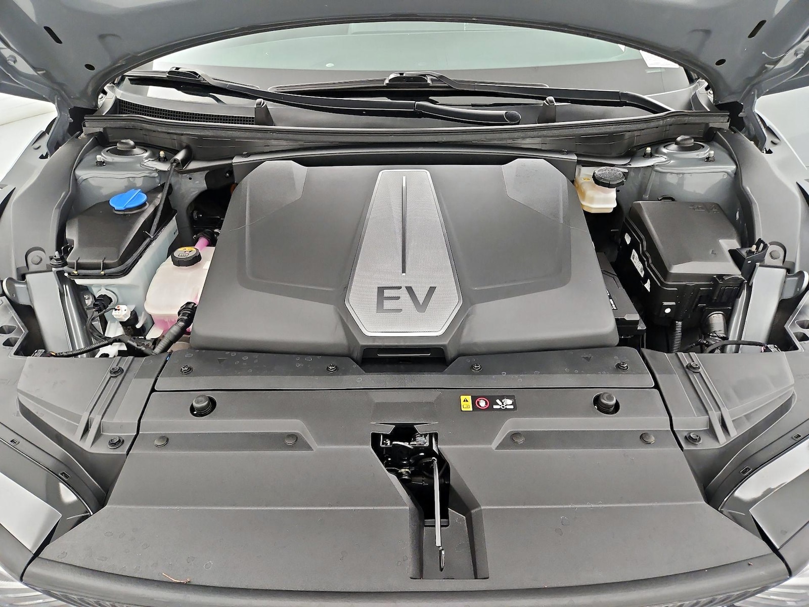 2024 Kia EV6 Wind - Photo 18