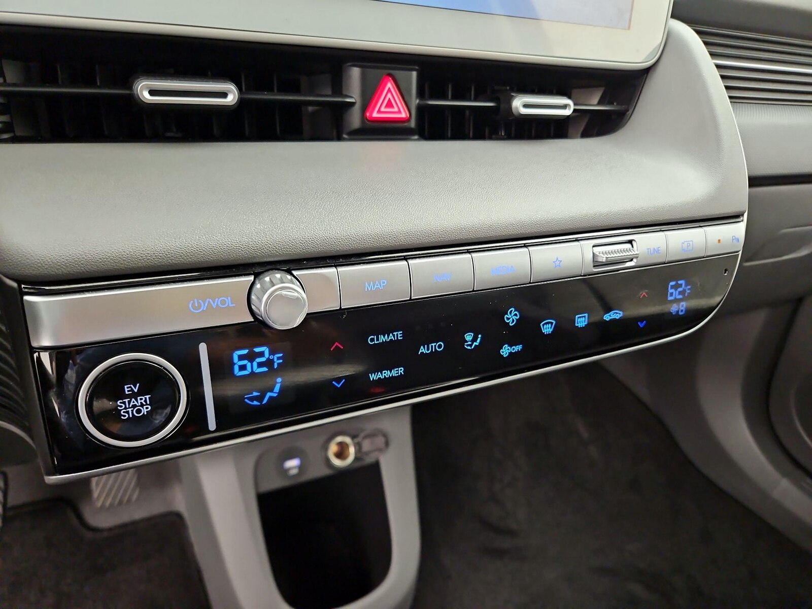 2024 Hyundai IONIQ 5 SEL - Photo 15