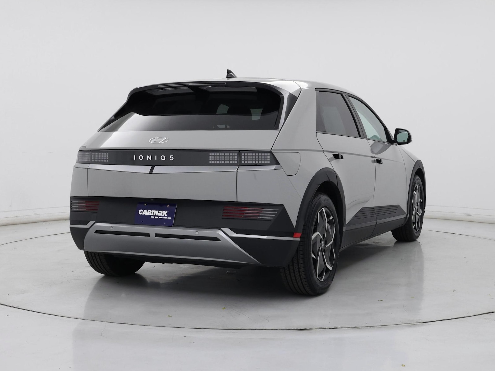 2024 Hyundai IONIQ 5 SEL - Photo 9