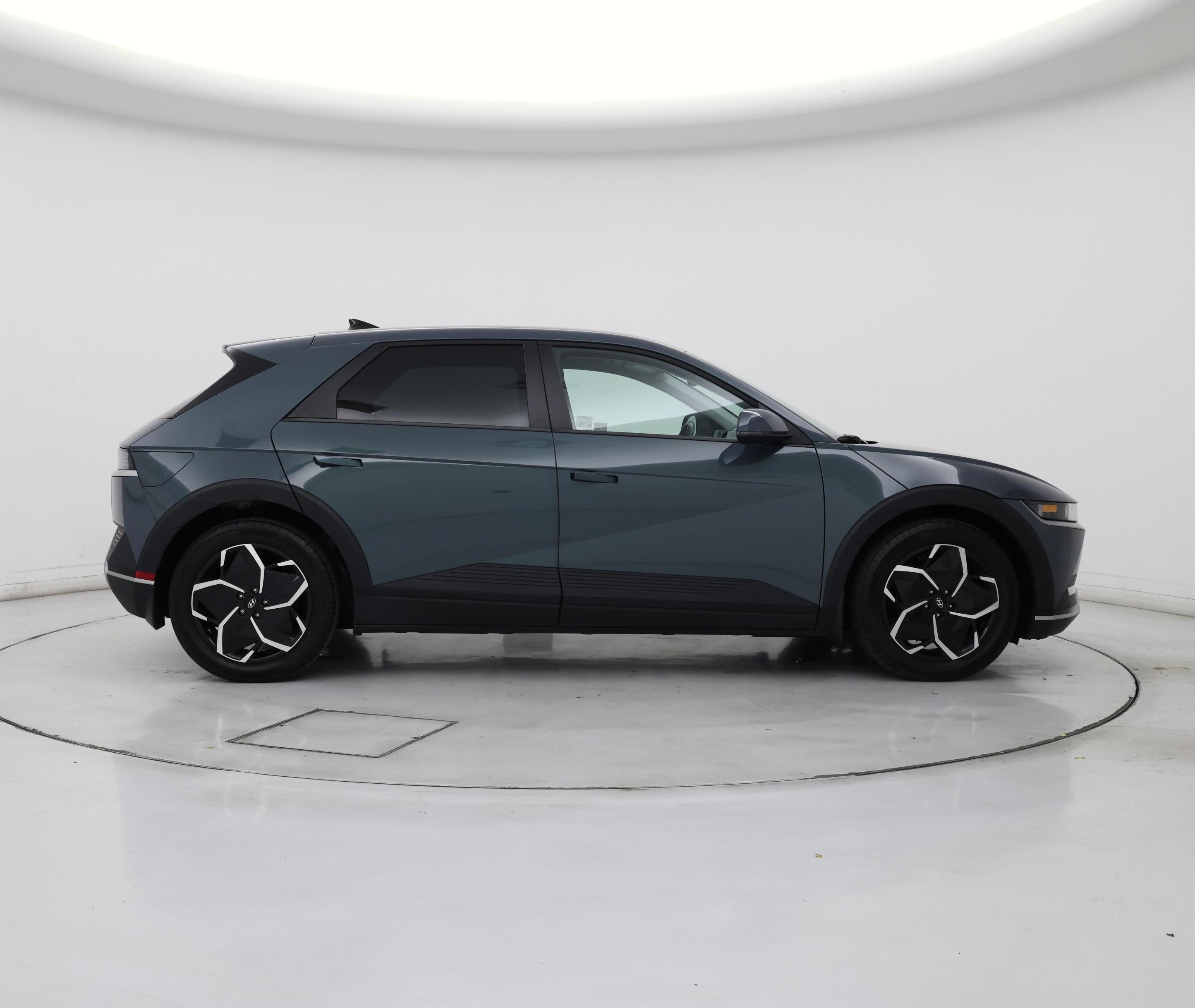 Thumbnail: 2024 Hyundai Ioniq 5 - 7