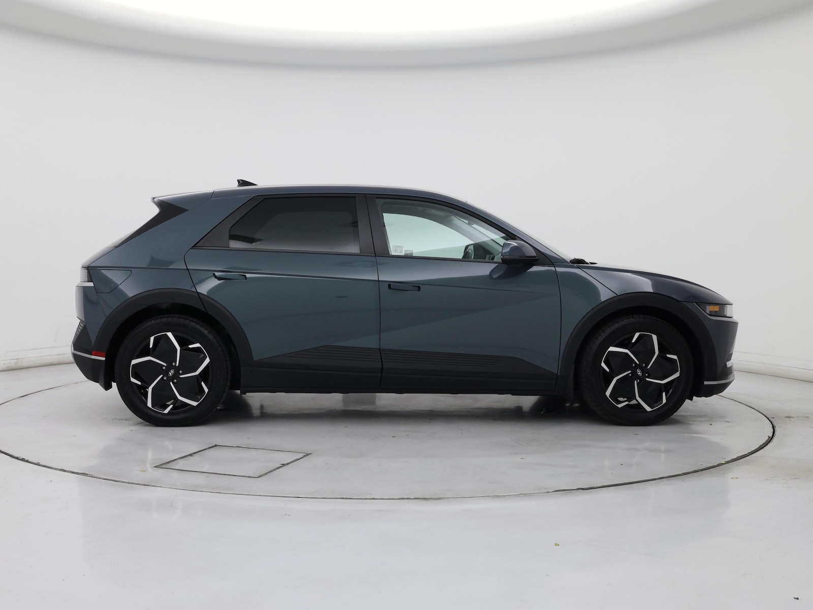 2024 Hyundai IONIQ 5 SEL - Photo 8