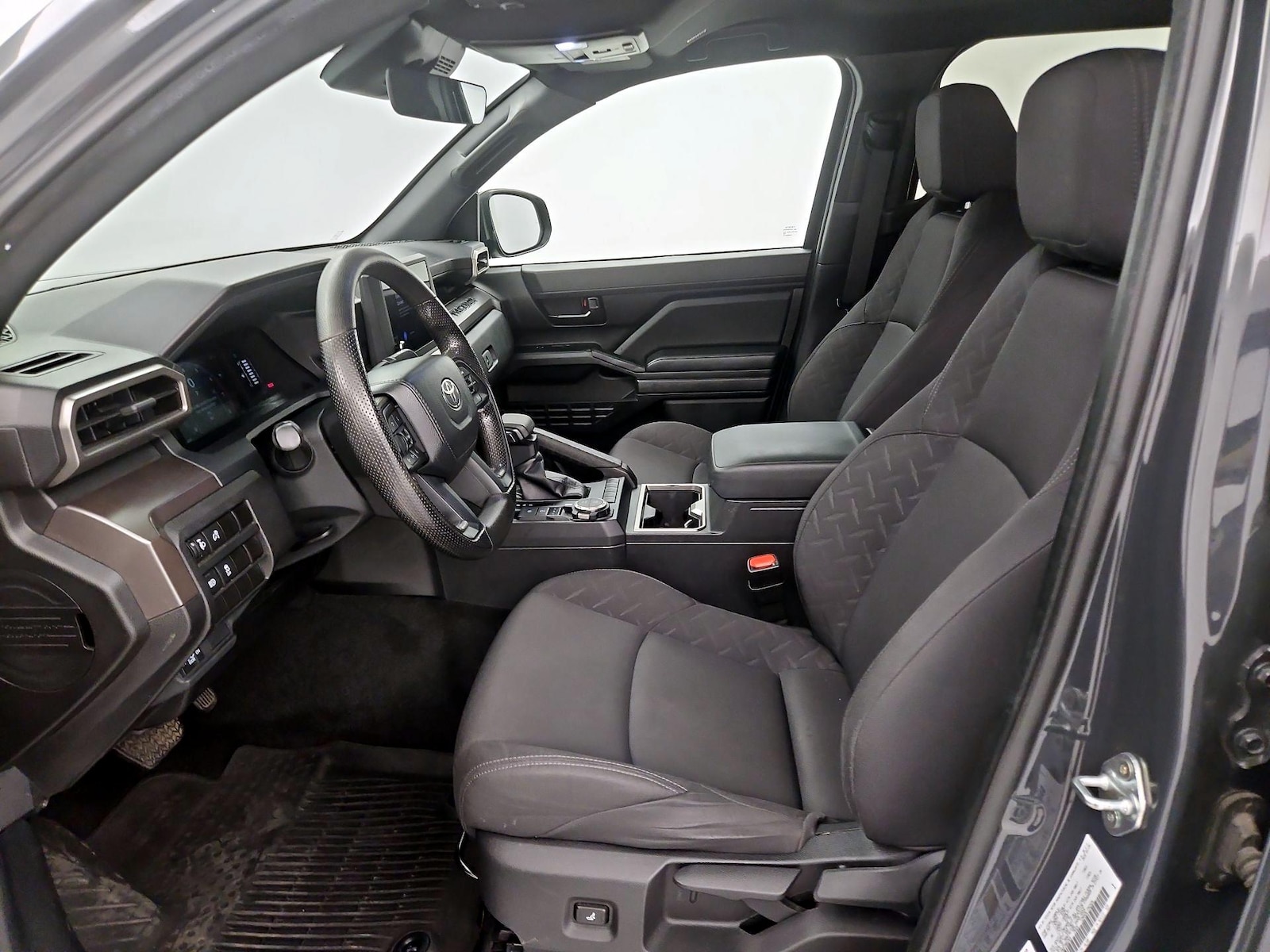 2024 Toyota Tacoma SR5 - Photo 12