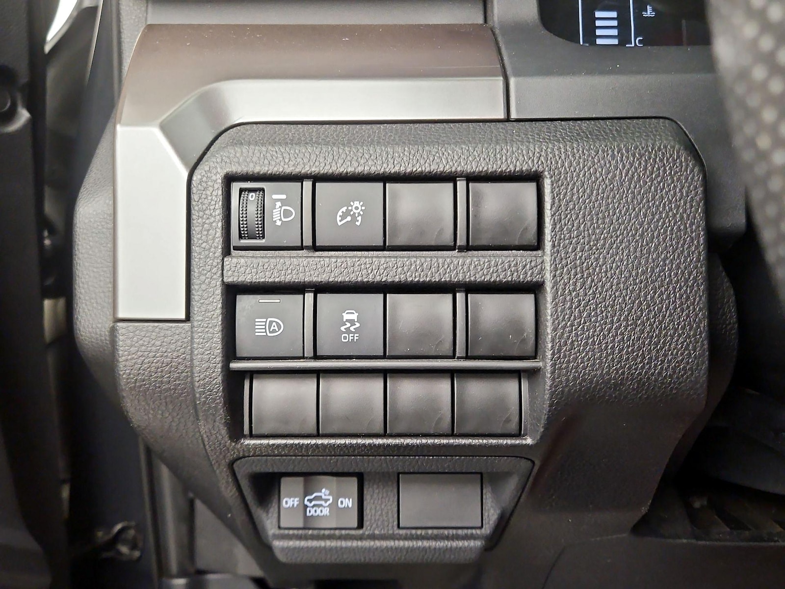 2024 Toyota Tacoma SR5 - Photo 14