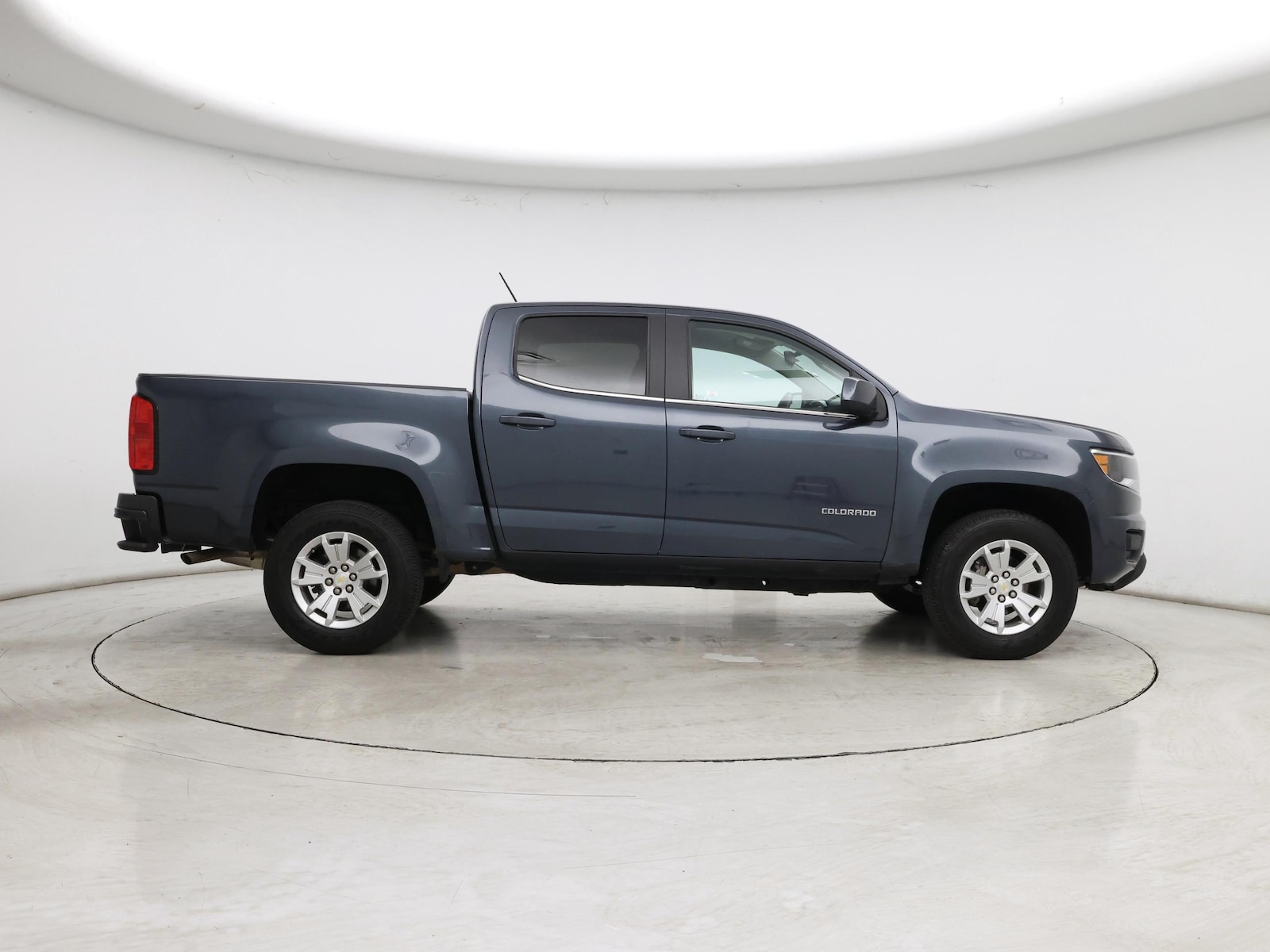 2020 Chevrolet Colorado LT - Photo 8