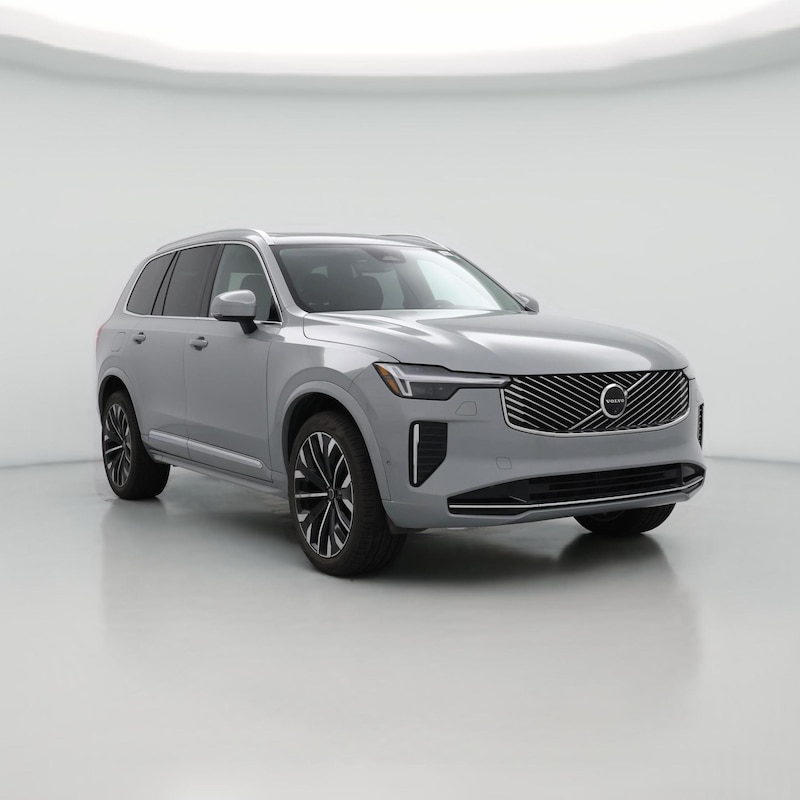 2025 Volvo XC90 B6 Plus