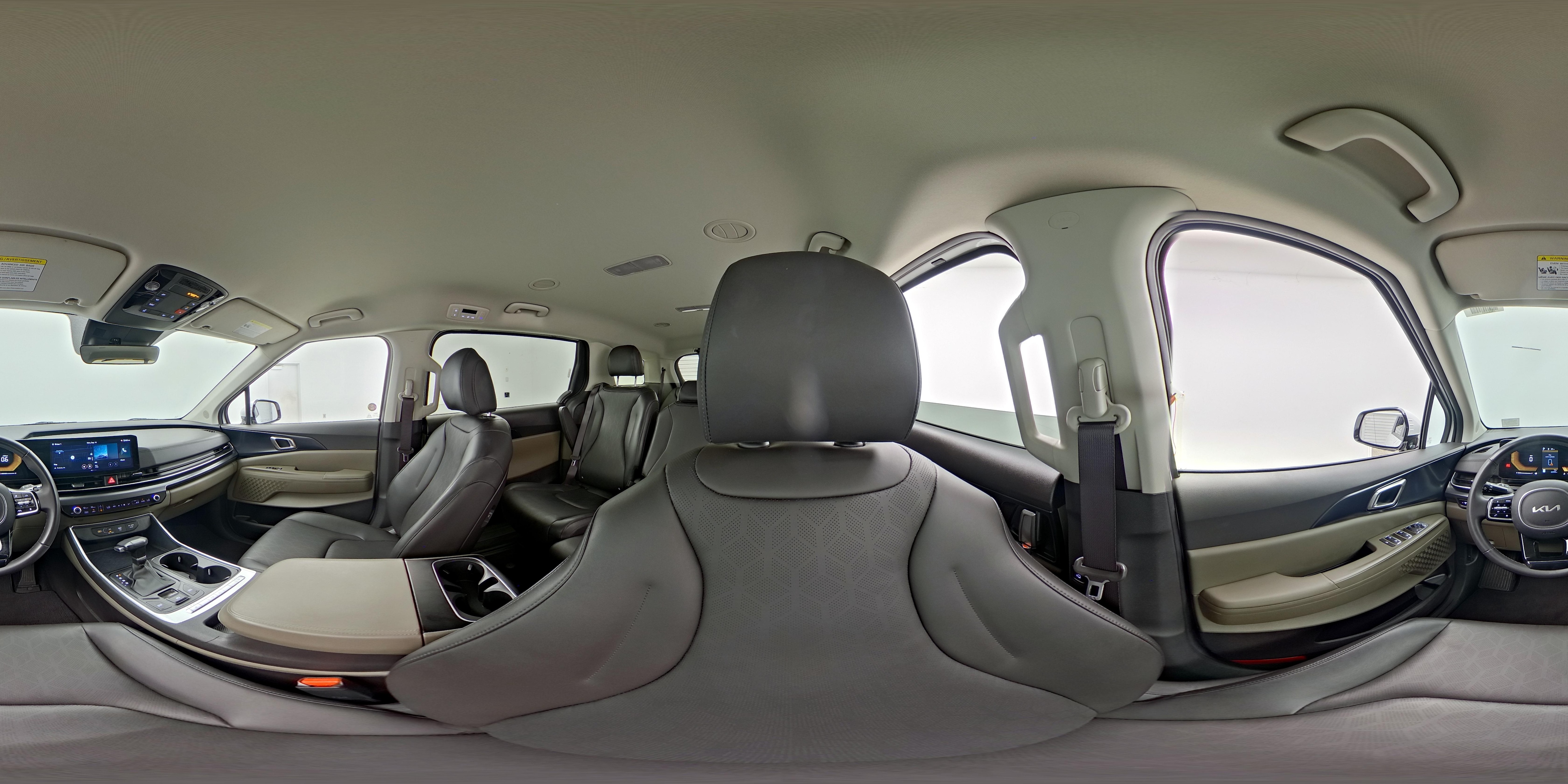 2025 Kia Carnival LXS - Photo 29