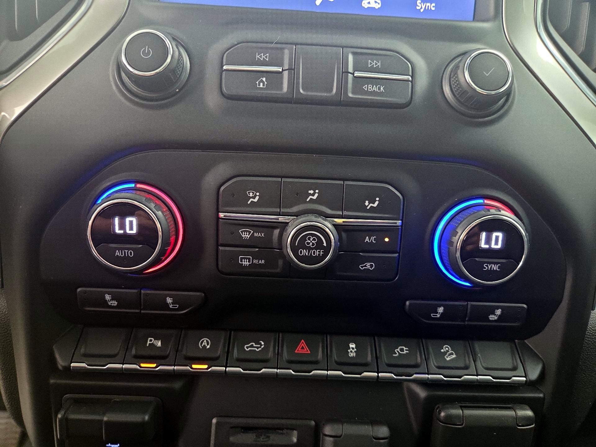 Thumbnail: 2020 Chevrolet Silverado 1500 - 16