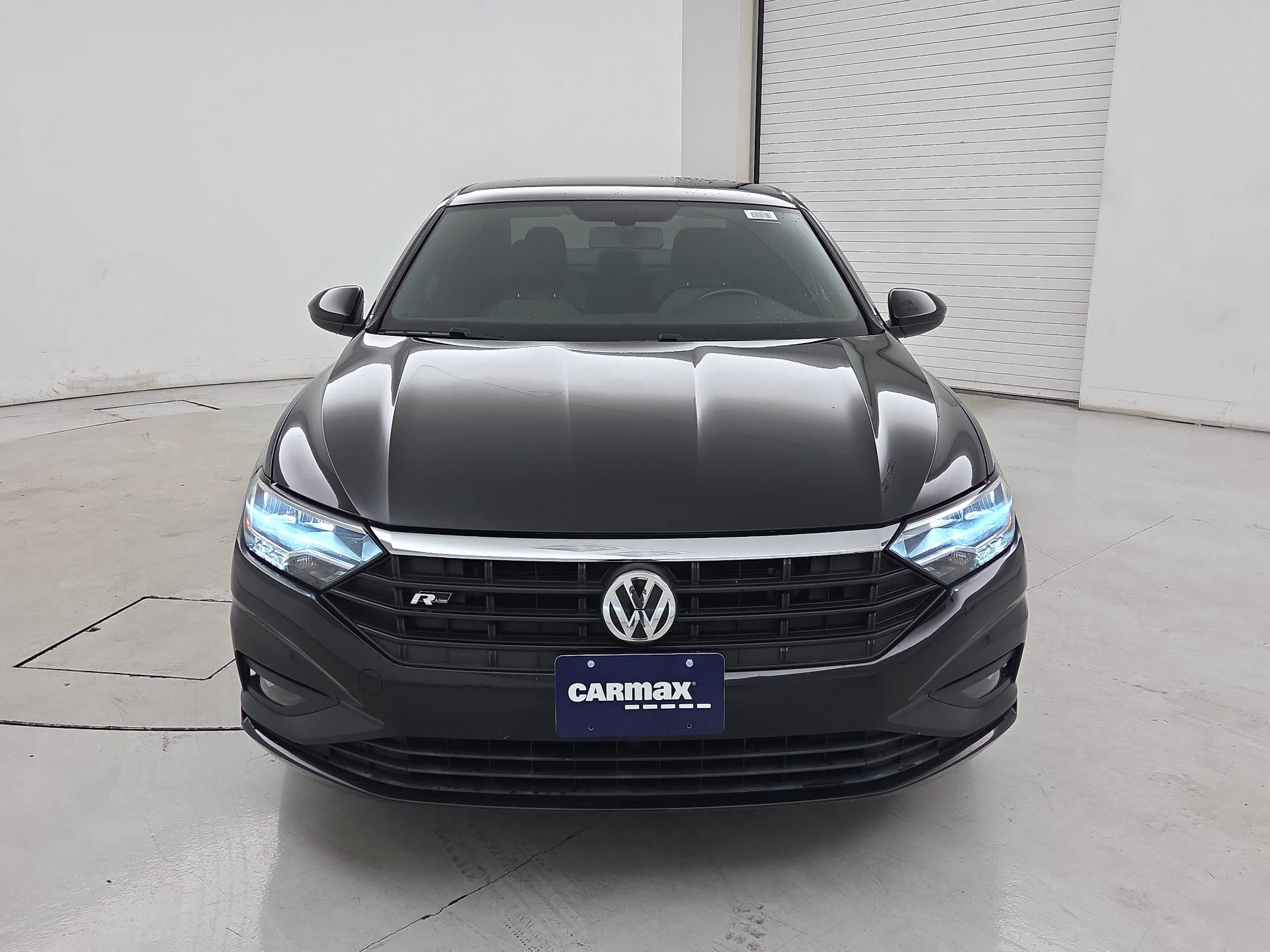 Thumbnail: 2019 Volkswagen Jetta - 2
