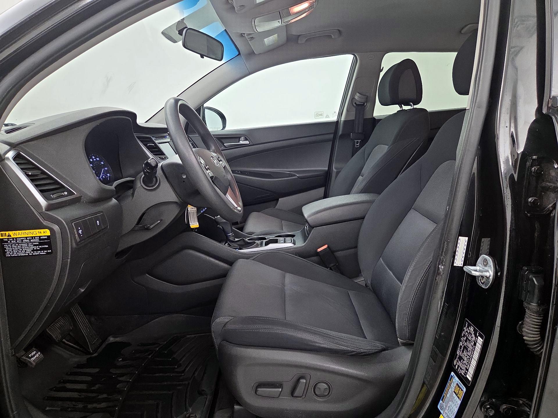 Thumbnail: 2017 Hyundai Tucson - 11