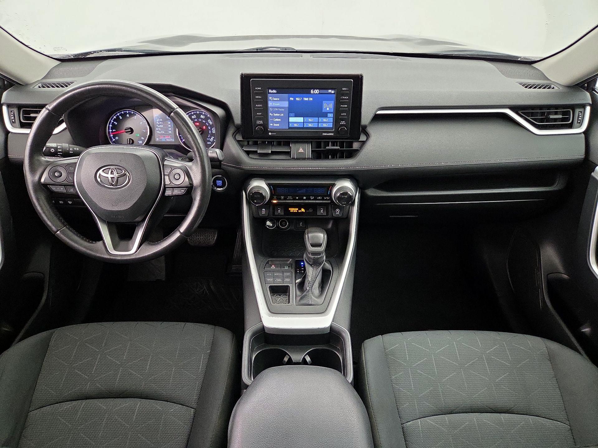Thumbnail: 2021 Toyota RAV4 - 9