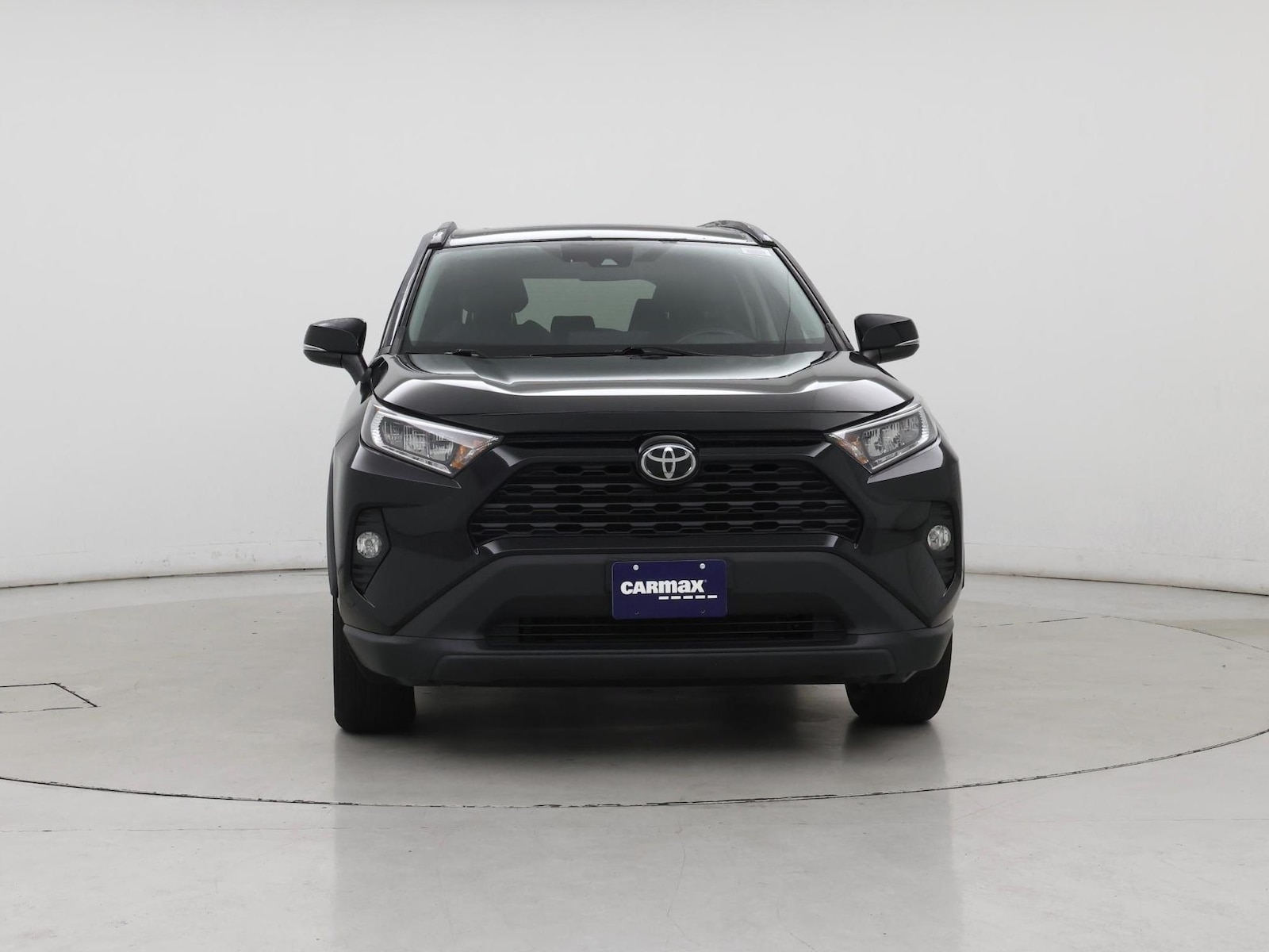 2021 Toyota RAV4 XLE - Photo 6