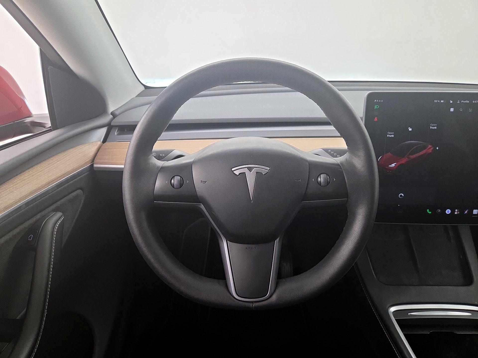 Thumbnail: 2023 Tesla Model Y - 10