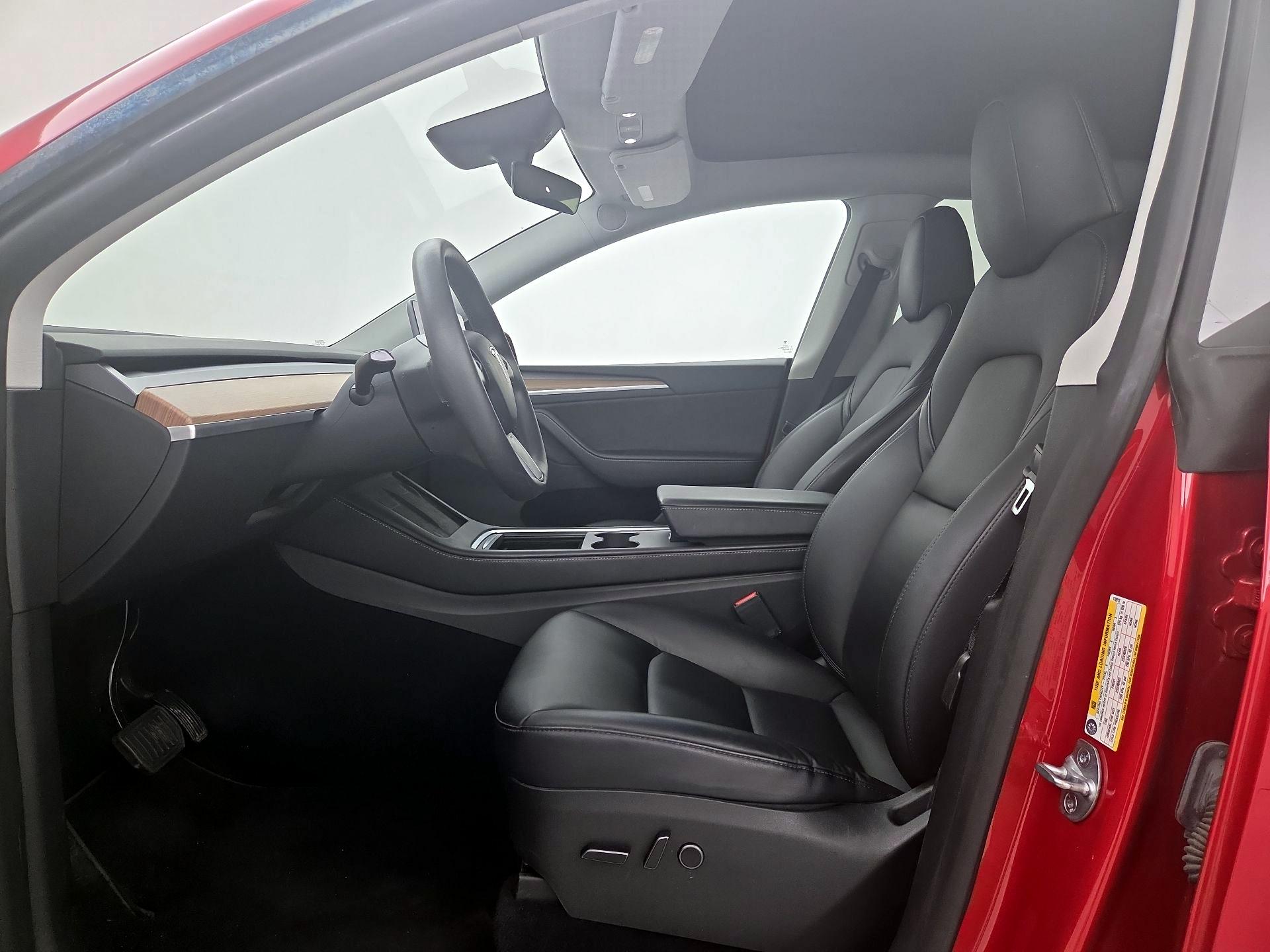 Thumbnail: 2023 Tesla Model Y - 11