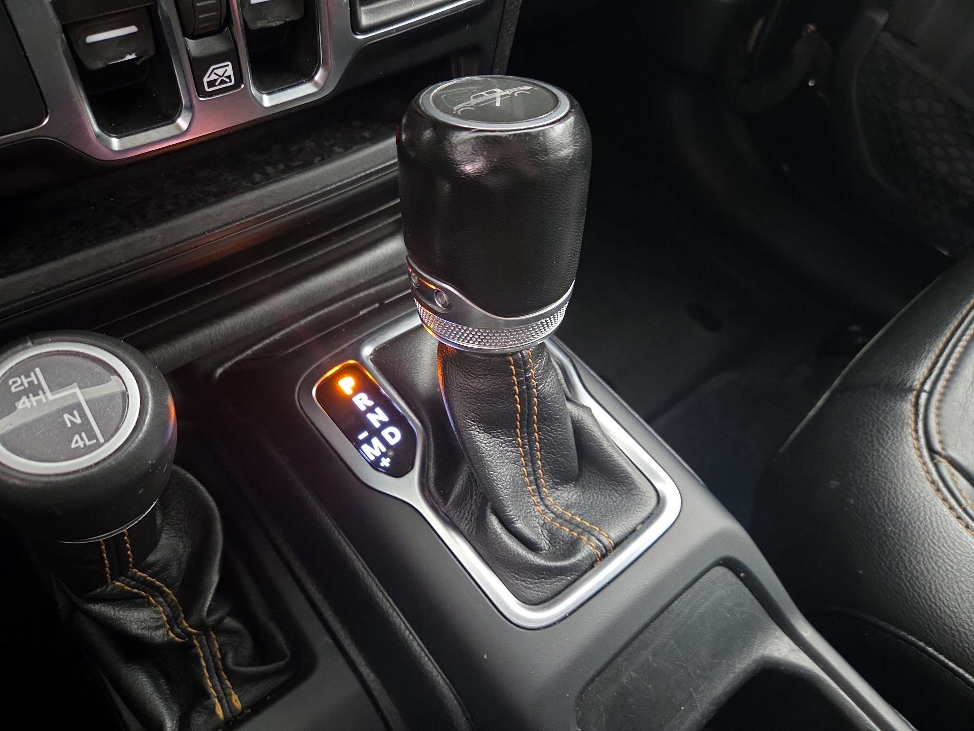 Thumbnail: 2021 Jeep Gladiator - 18