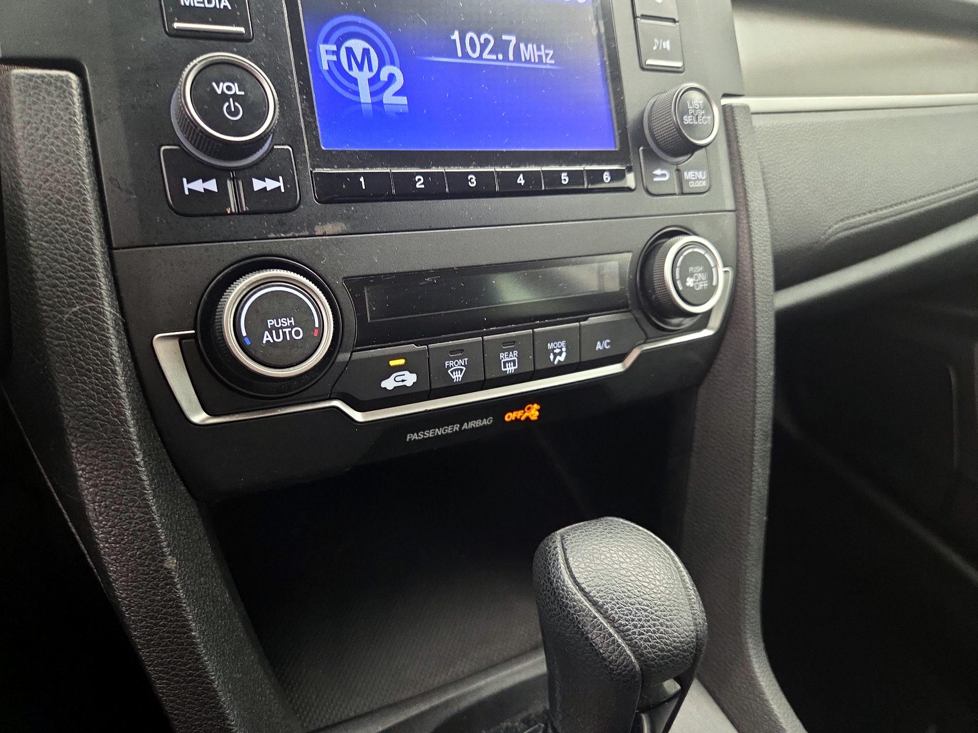 Thumbnail: 2019 Honda Civic - 16