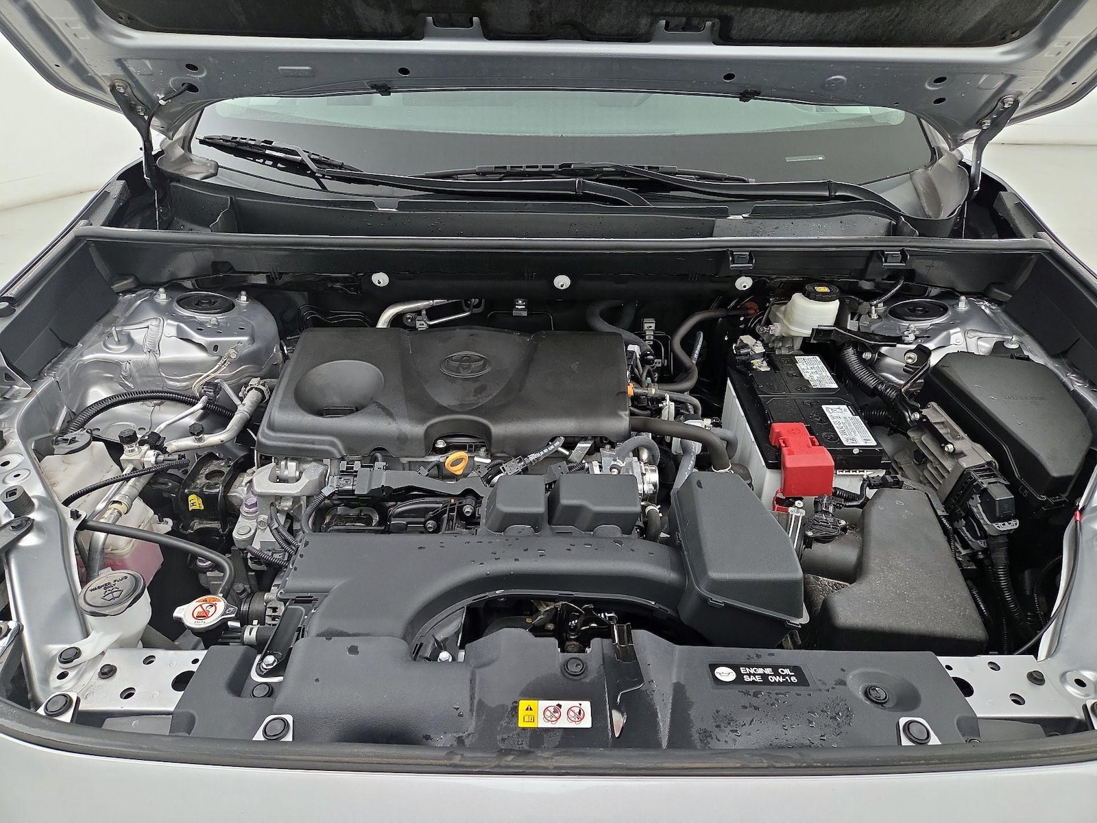2022 Toyota RAV4 XLE - Photo 23