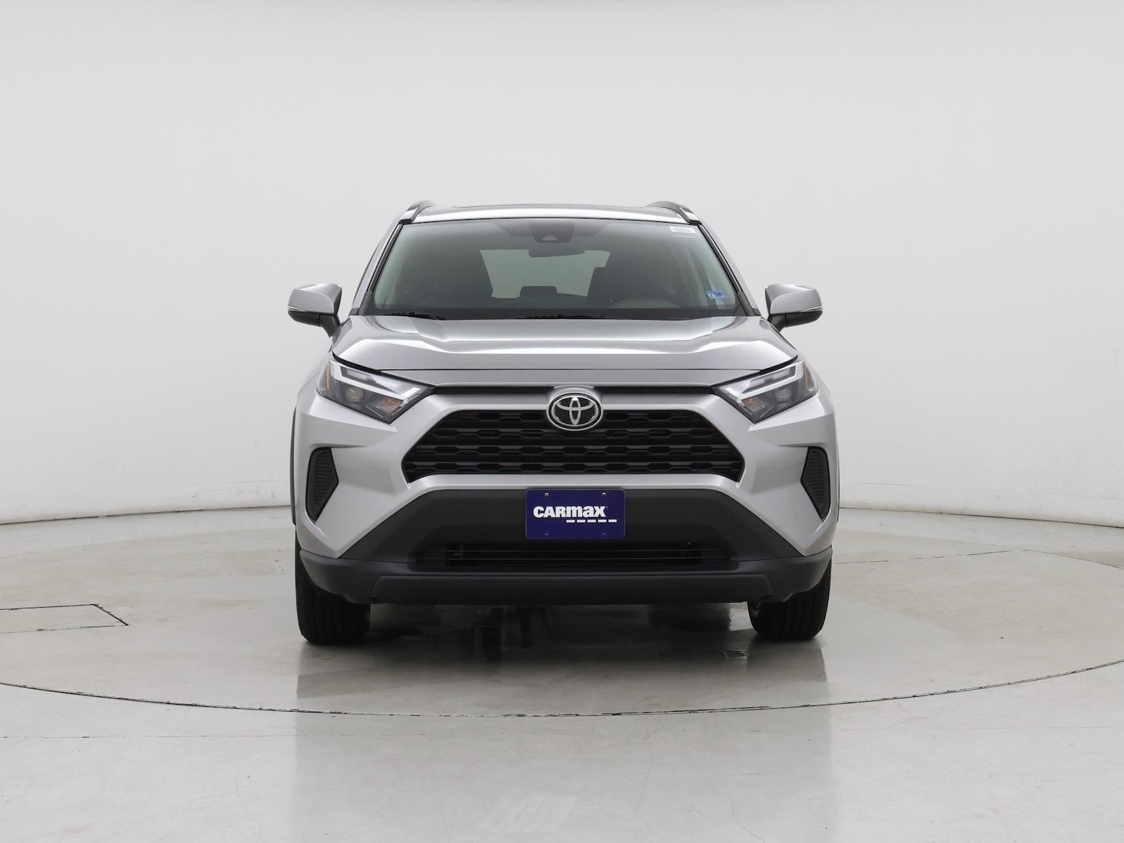 2022 Toyota RAV4 XLE - Photo 6