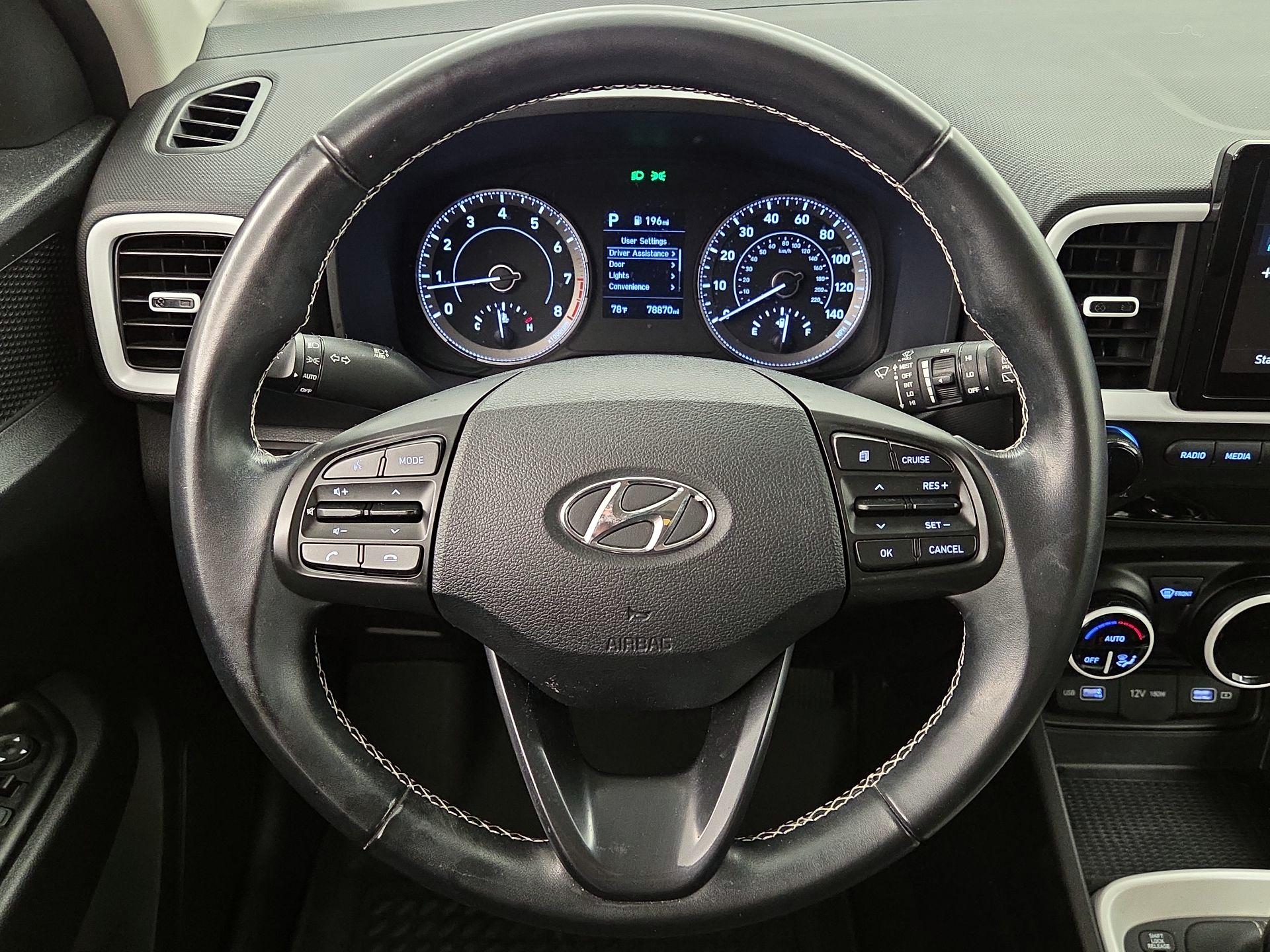 Thumbnail: 2022 Hyundai Venue - 10