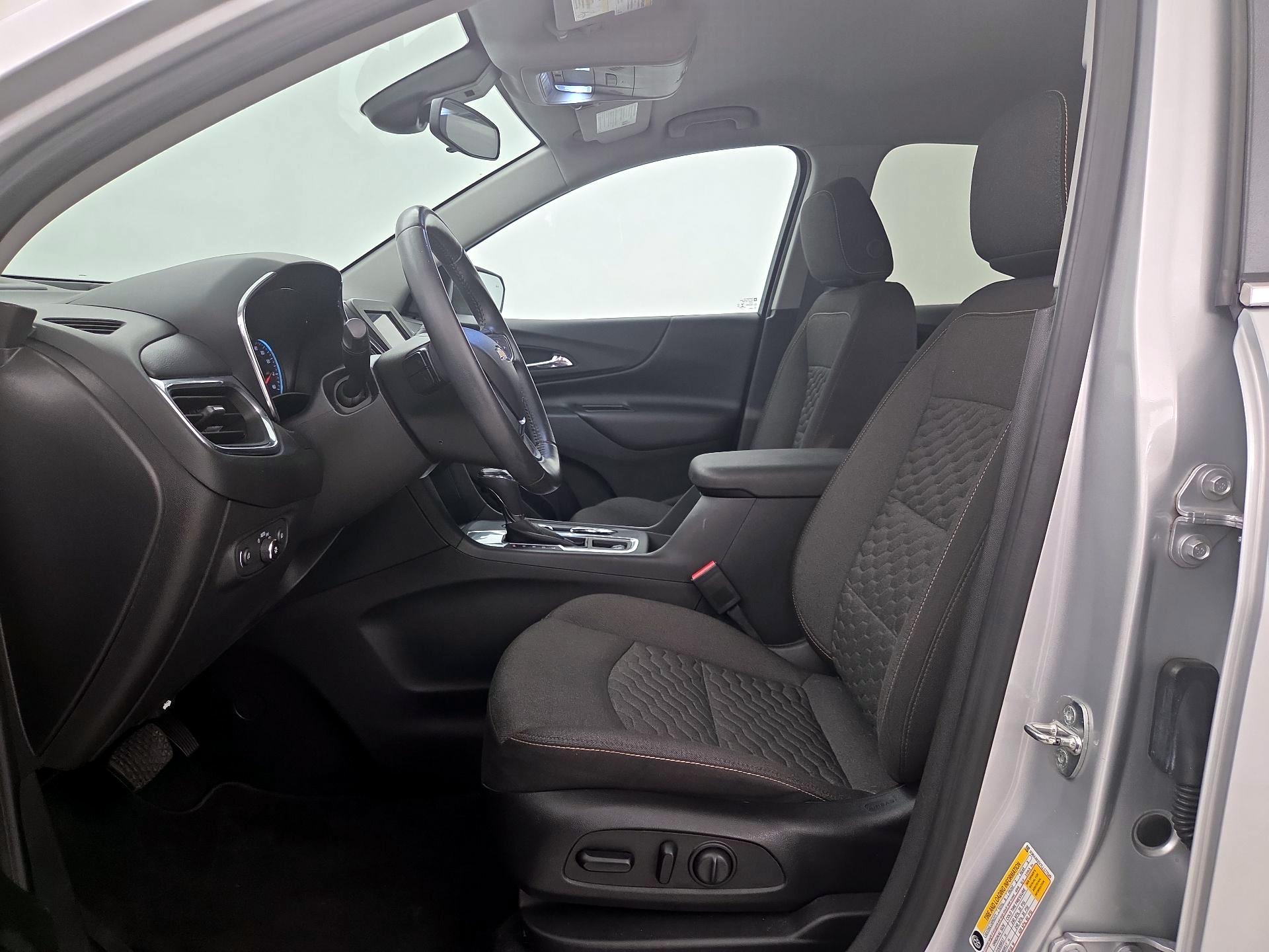 Thumbnail: 2020 Chevrolet Equinox - 11