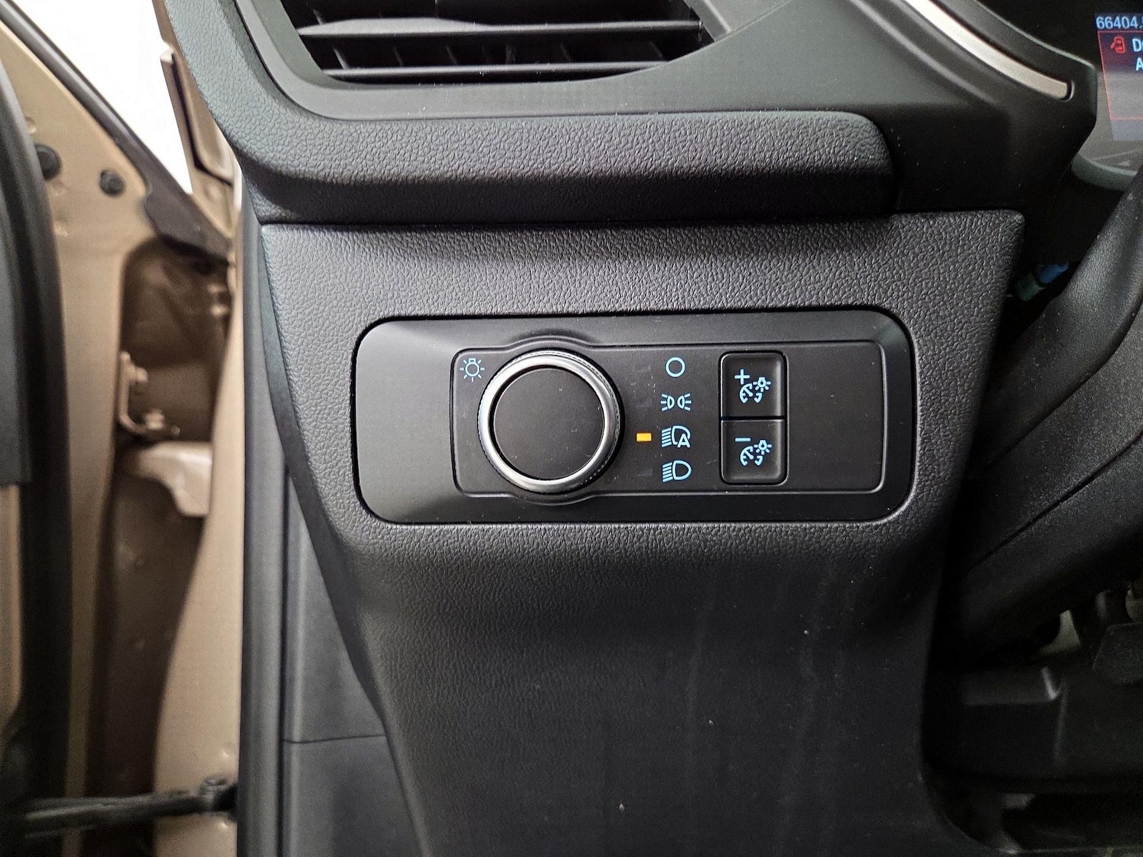 2020 Ford Escape SE - Photo 14