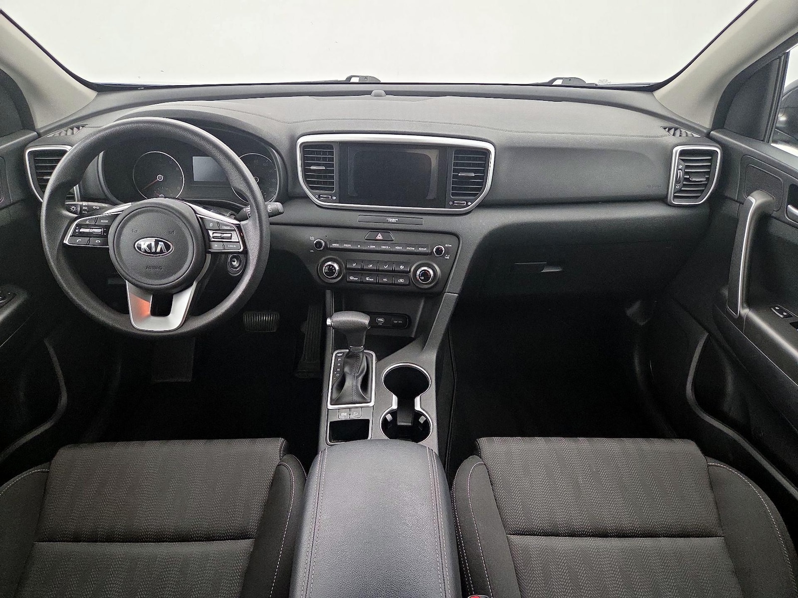 2020 Kia Sportage LX - Photo 10