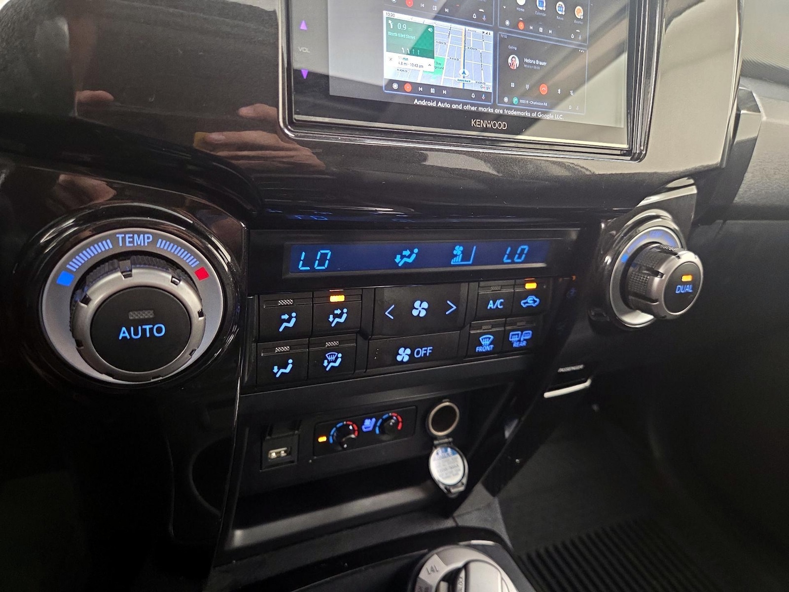 2020 Toyota 4Runner Night Shade - Photo 17