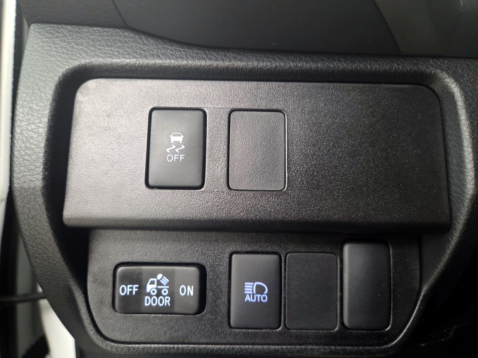 2023 Toyota Tacoma SR5 - Photo 14