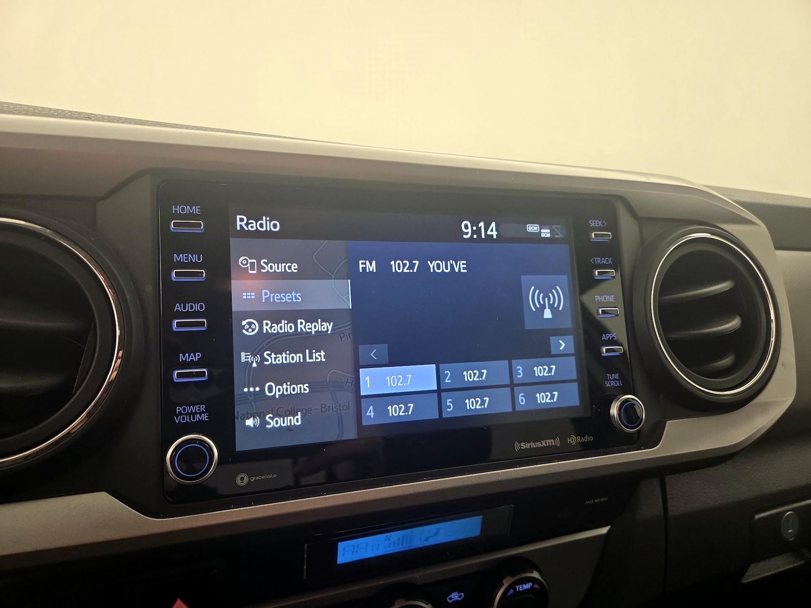 2023 Toyota Tacoma SR5 - Photo 17