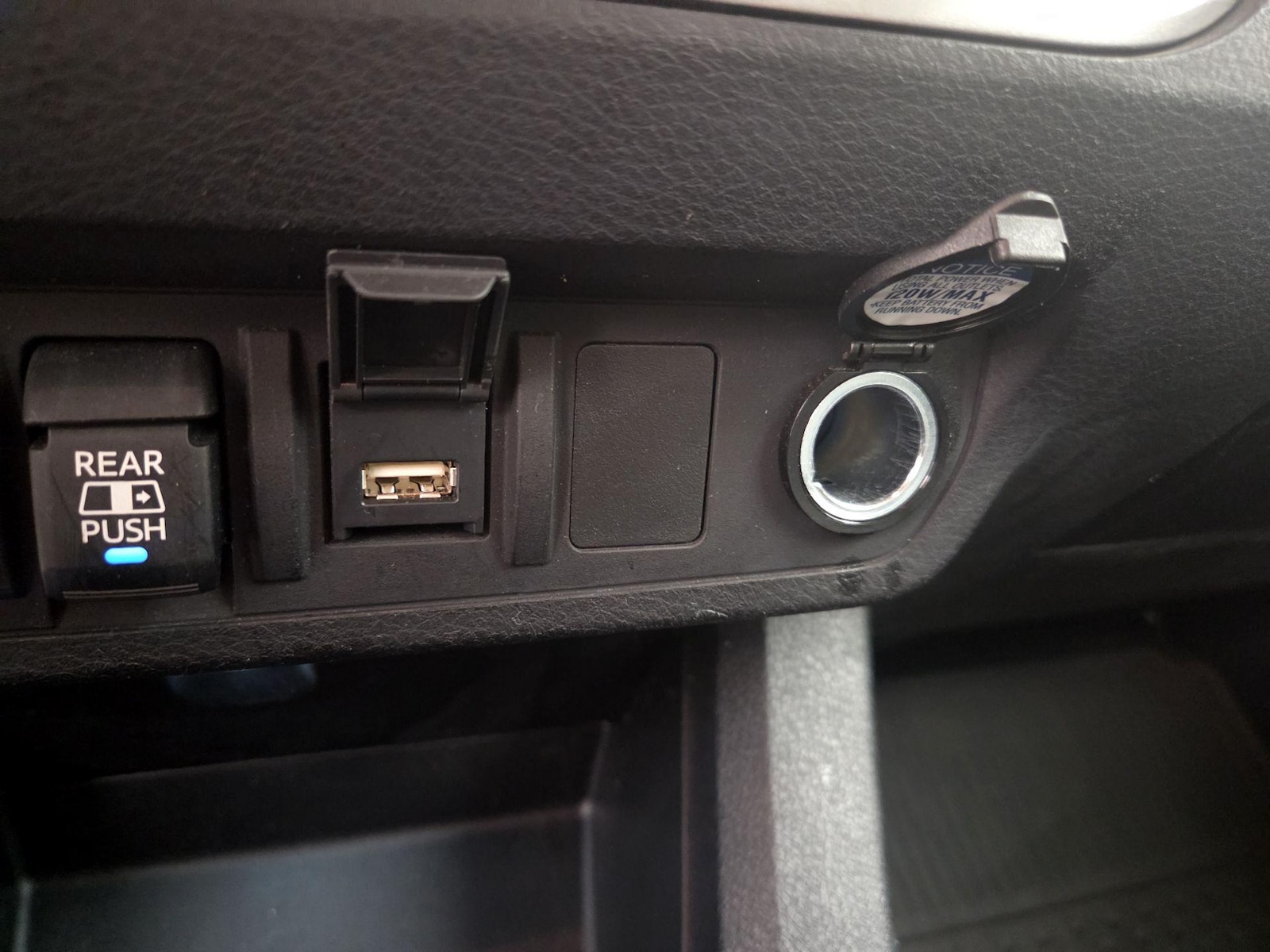 2023 Toyota Tacoma SR5 - Photo 20