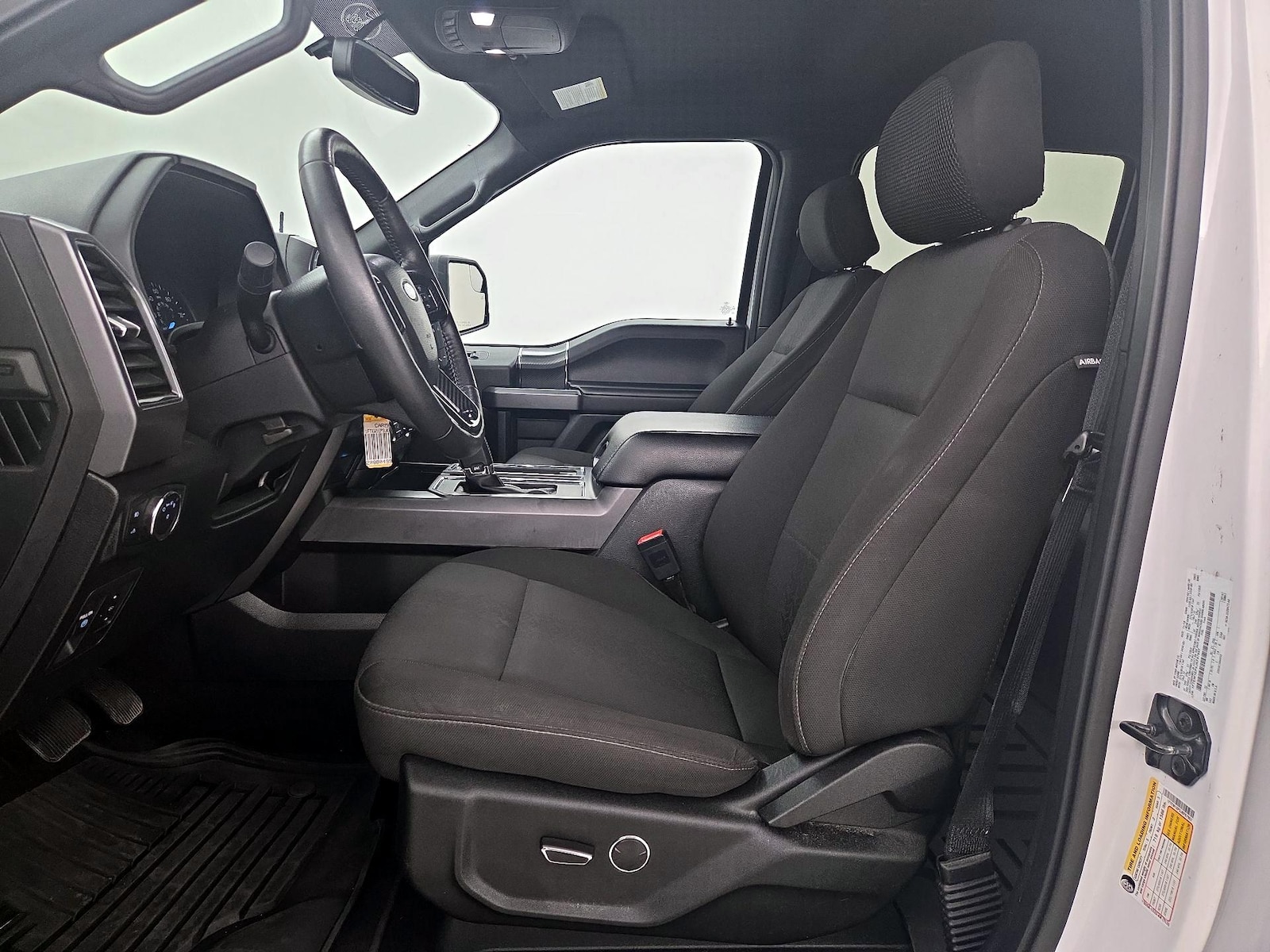 Power Seat(s) & Side Airbags