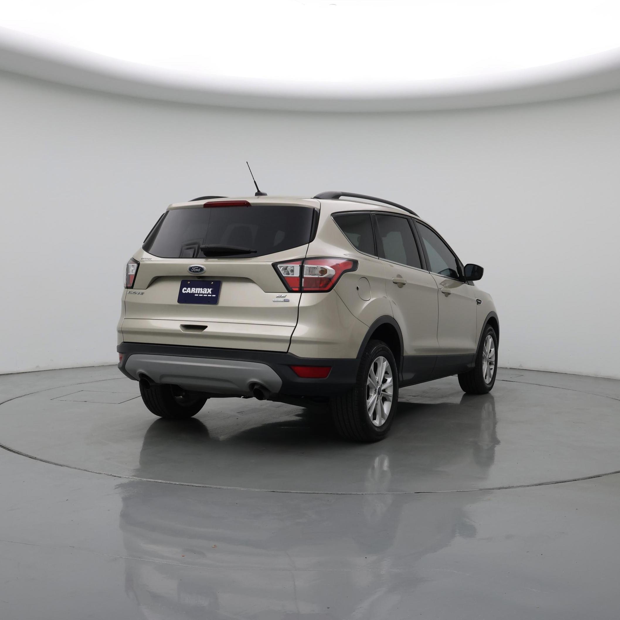Thumbnail: 2018 Ford Escape - 8