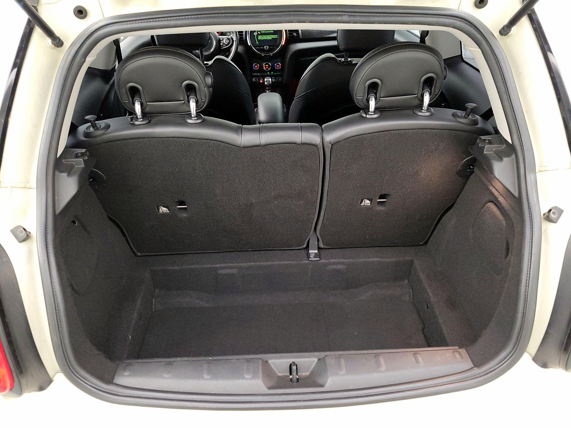 Thumbnail: 2017 MINI Cooper Hardtop - 19