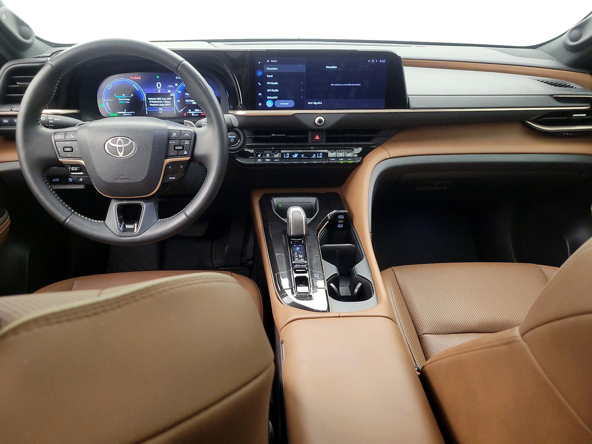 Thumbnail: 2025 Toyota Crown Signia - 9