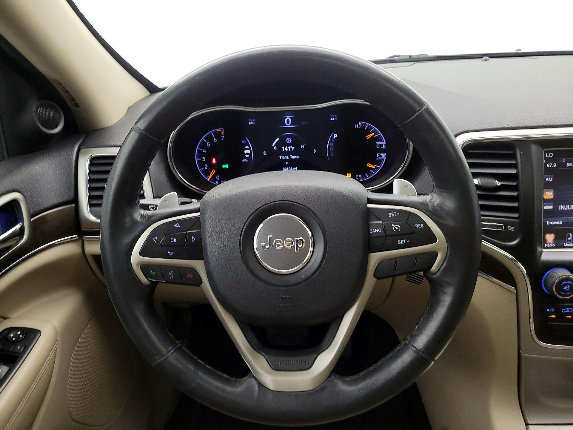 Thumbnail: 2015 Jeep Grand Cherokee - 10