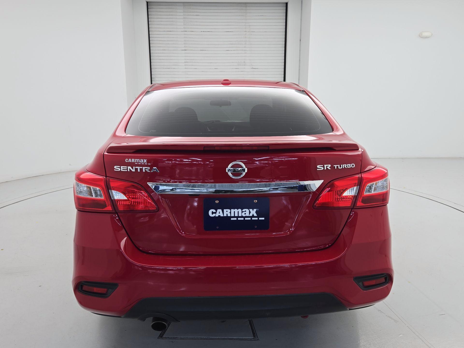 Thumbnail: 2017 Nissan Sentra - 6