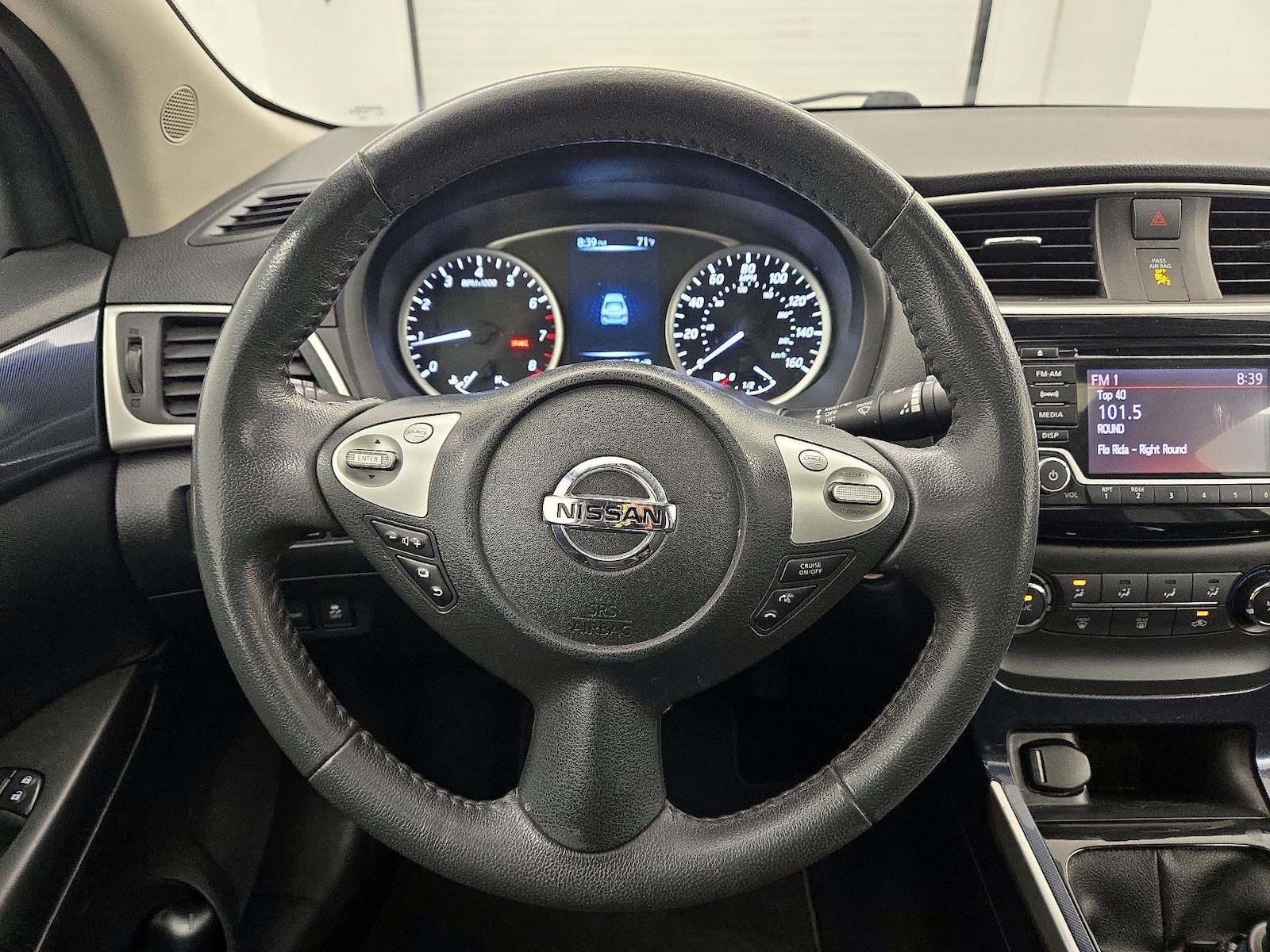 2017 Nissan Sentra SR Turbo - Photo 9